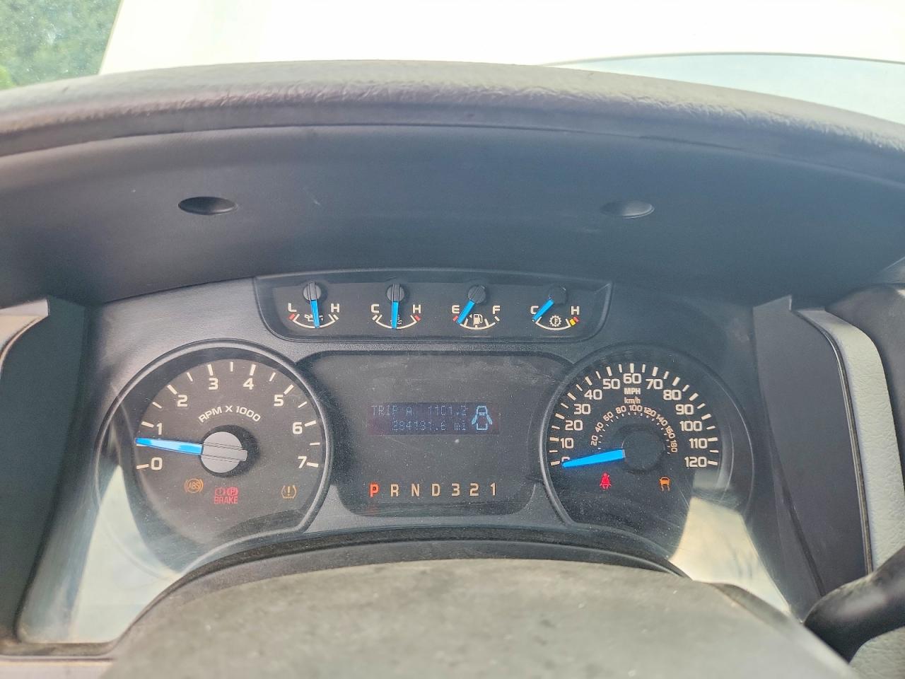 2014 Ford F150 White vin: 1FTMF1CM5EKD77343