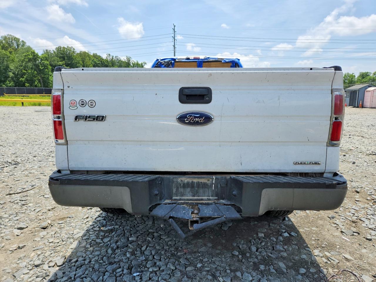 2014 Ford F150 White vin: 1FTMF1CM5EKD93378