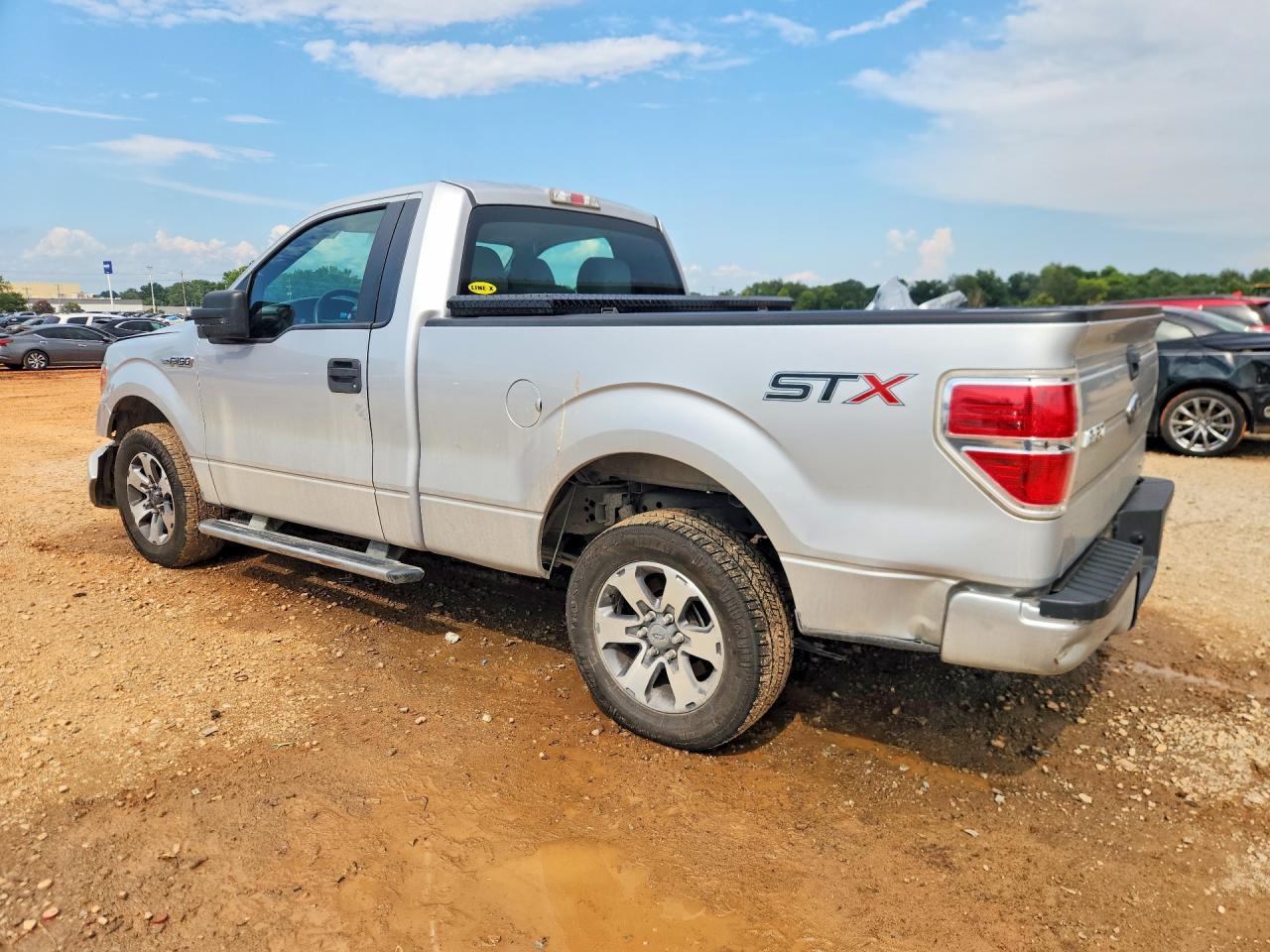 2014 Ford F150 Silver vin: 1FTMF1CM5EKF50911