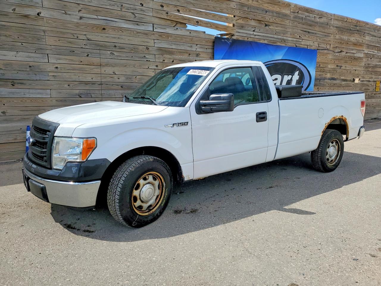 2014 Ford F150 White vin: 1FTMF1CM5EKF54442