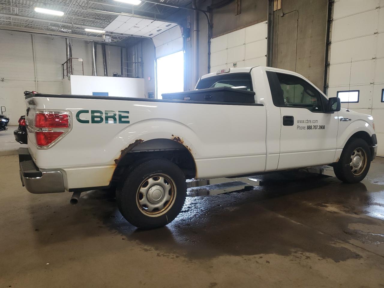 2014 Ford F150 White vin: 1FTMF1CM5EKF54442 Damage: Right Front Fender, Rust, 3 To 4 Inches
