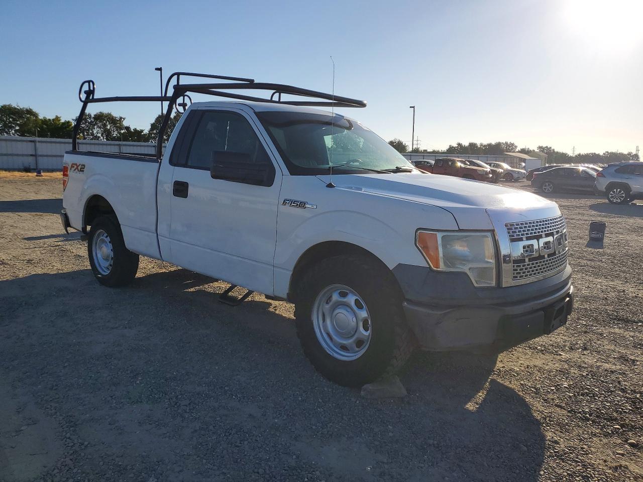 2011 Ford F150 White vin: 1FTMF1CM6BKD22833