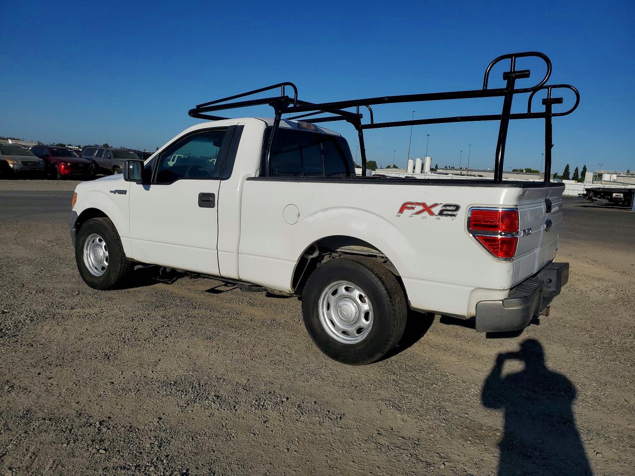 2011 Ford F150 White vin: 1FTMF1CM6BKD22833