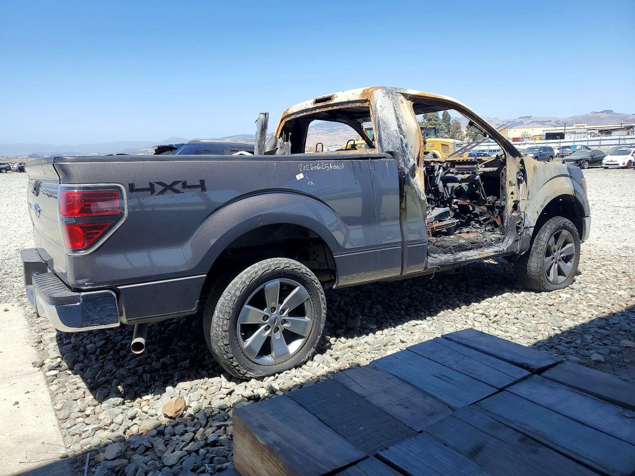 2011 Ford F150 Gray vin: 1FTMF1CM6BKD44640