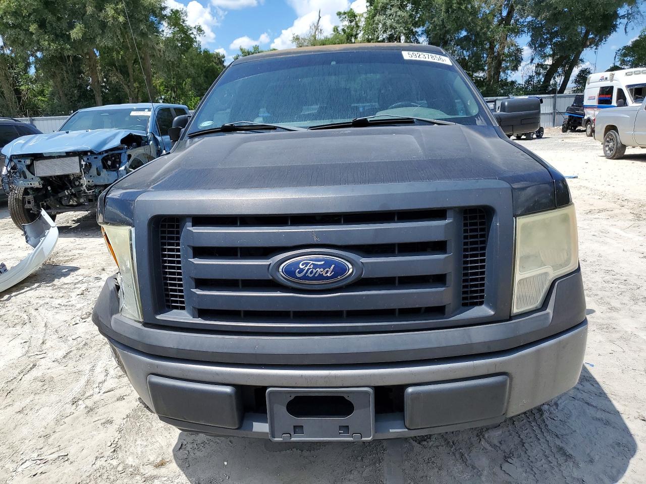 2011 Ford F150 Black vin: 1FTMF1CM6BKD55623