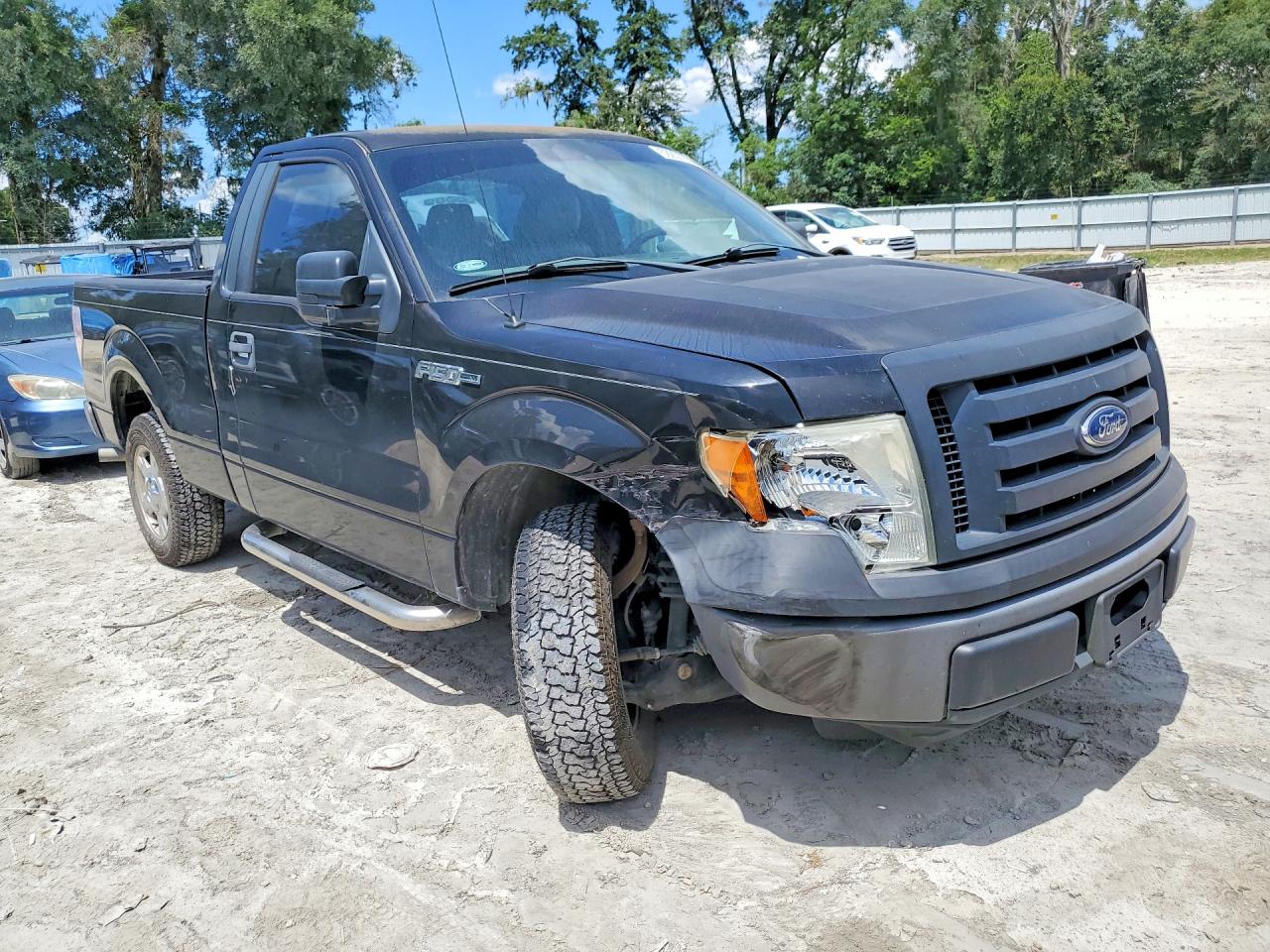 2011 Ford F150 Black vin: 1FTMF1CM6BKD55623