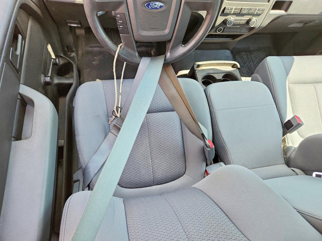 2011 Ford F150 Silver vin: 1FTMF1CM6BKD82918
