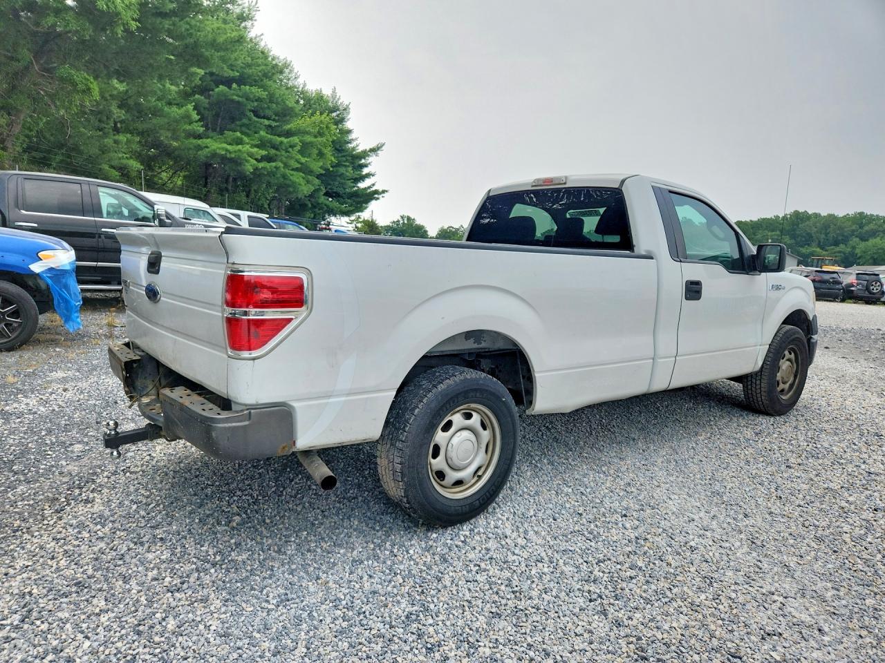 2012 Ford F150 White vin: 1FTMF1CM6CKD45465