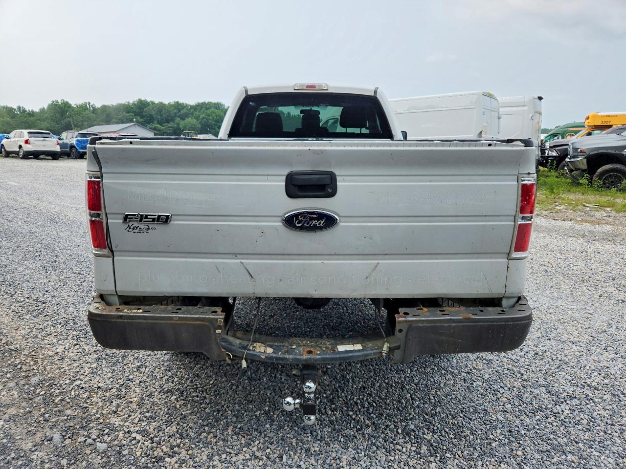 2012 Ford F150 White vin: 1FTMF1CM6CKD45465