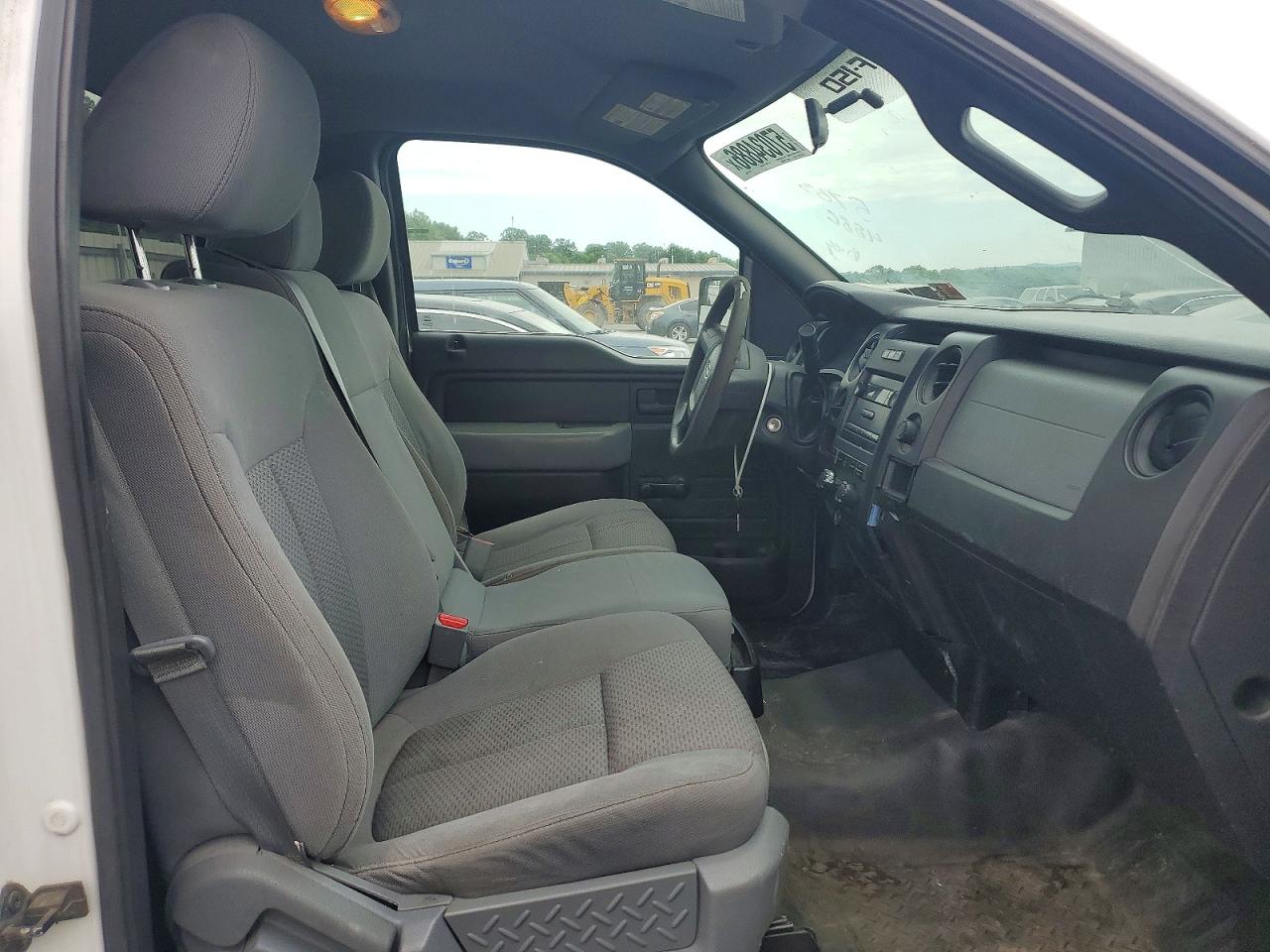 2012 Ford F150 White vin: 1FTMF1CM6CKD45465