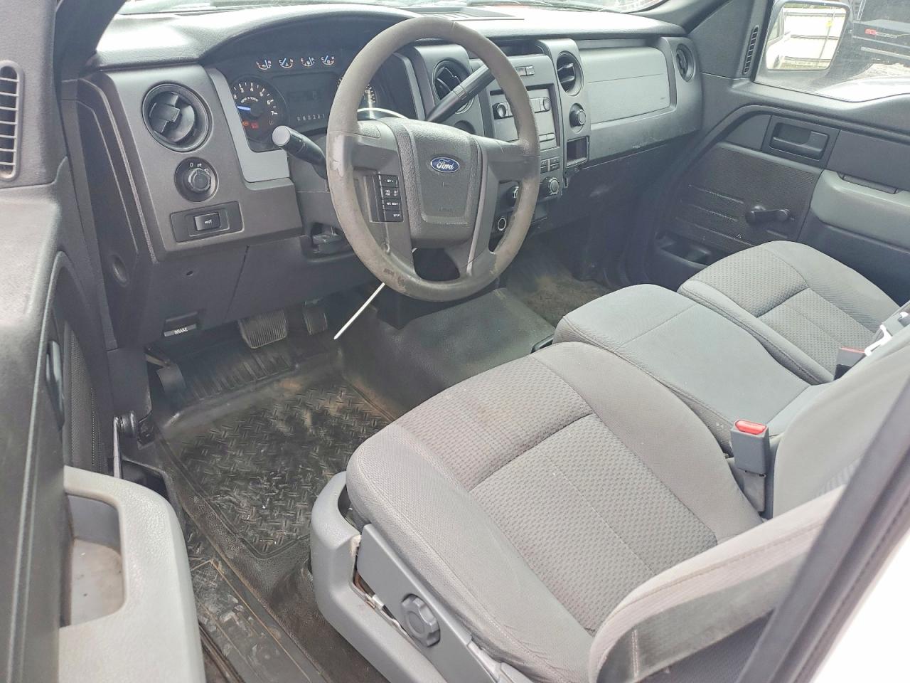 2012 Ford F150 White vin: 1FTMF1CM6CKD45465