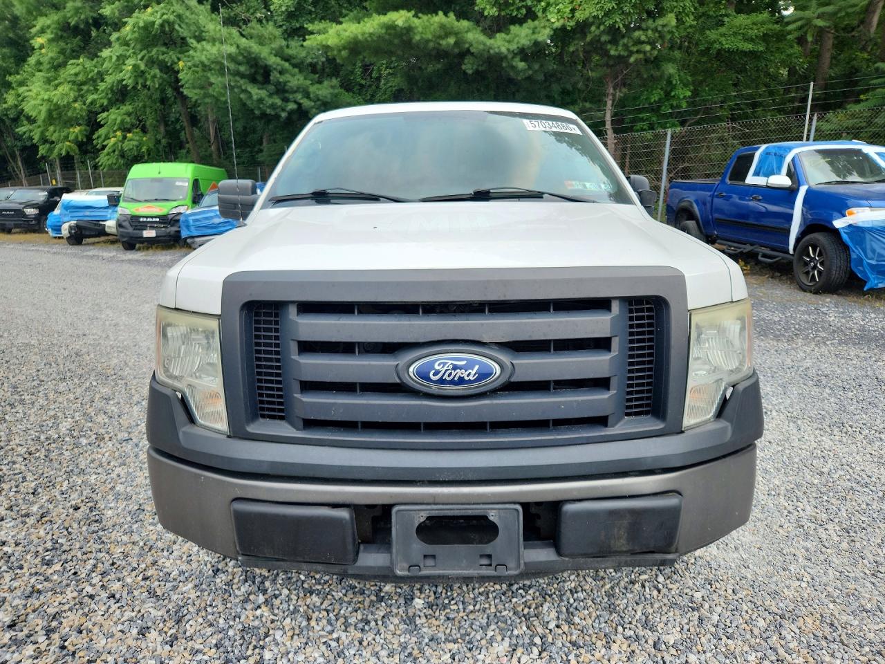 2012 Ford F150 White vin: 1FTMF1CM6CKD45465