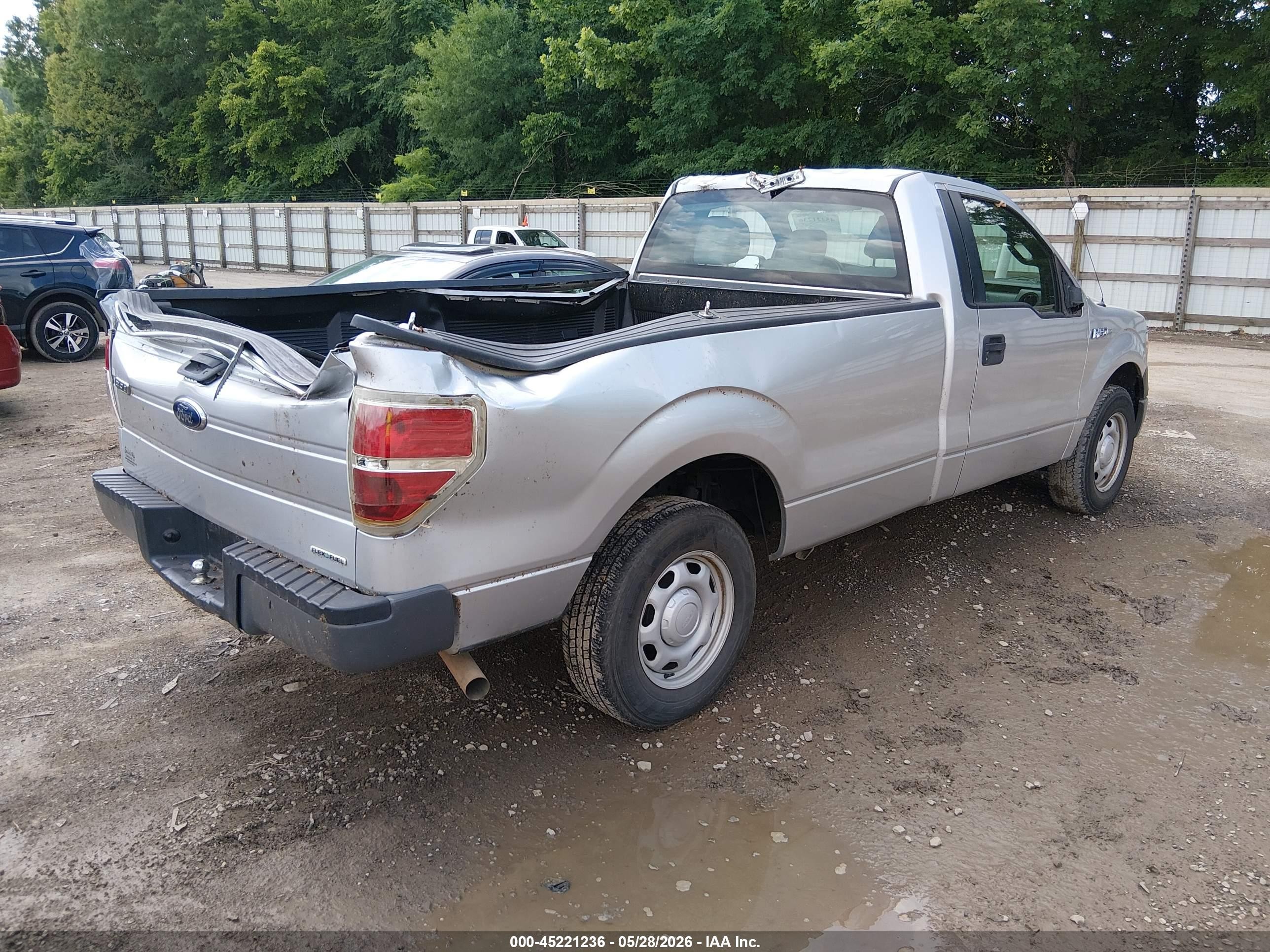 2012 Ford F-150 Xl Silver vin: 1FTMF1CM6CKE09245