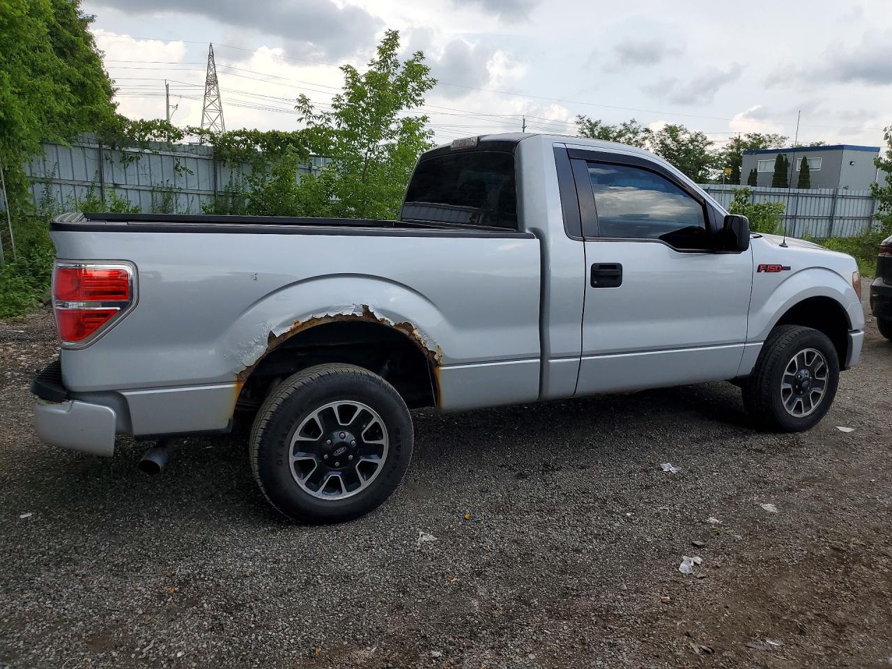 2012 Ford F150 Silver vin: 1FTMF1CM6CKE09472