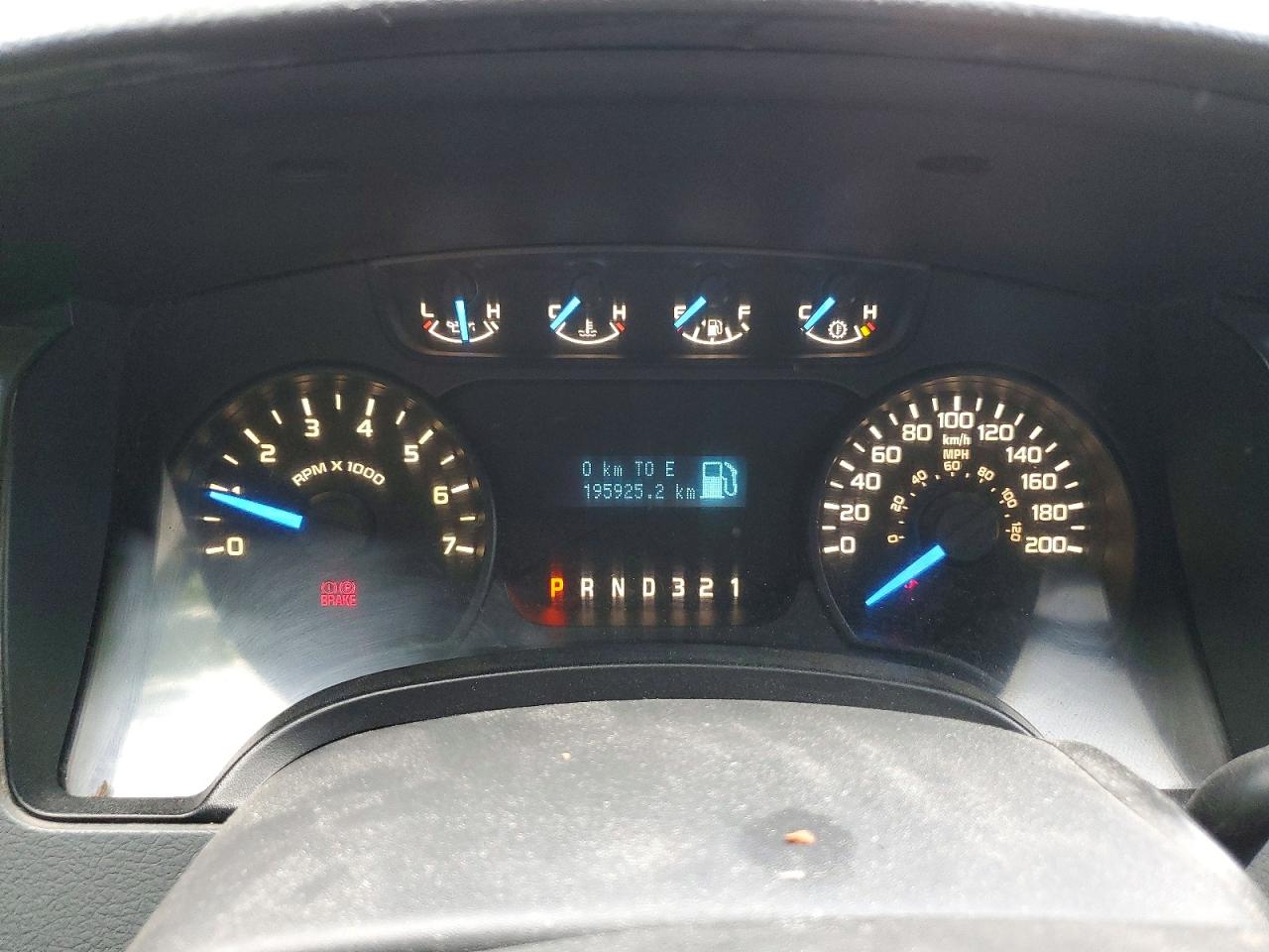 2012 Ford F150 Silver vin: 1FTMF1CM6CKE09472