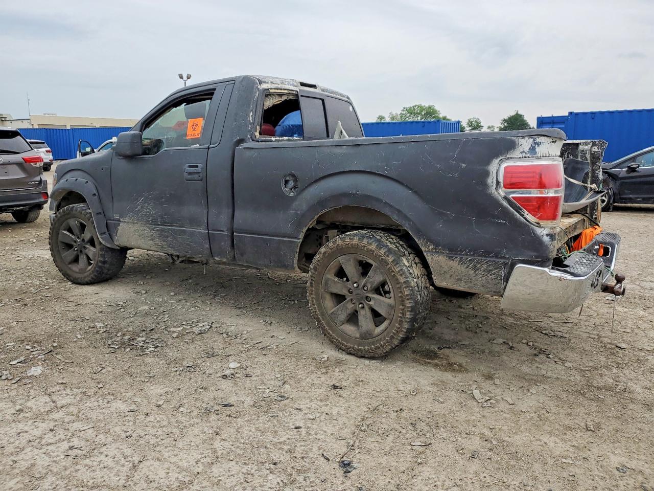 2014 Ford F150 Black vin: 1FTMF1CM6EKG52279