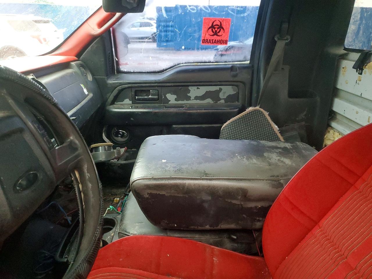 2014 Ford F150 Black vin: 1FTMF1CM6EKG52279