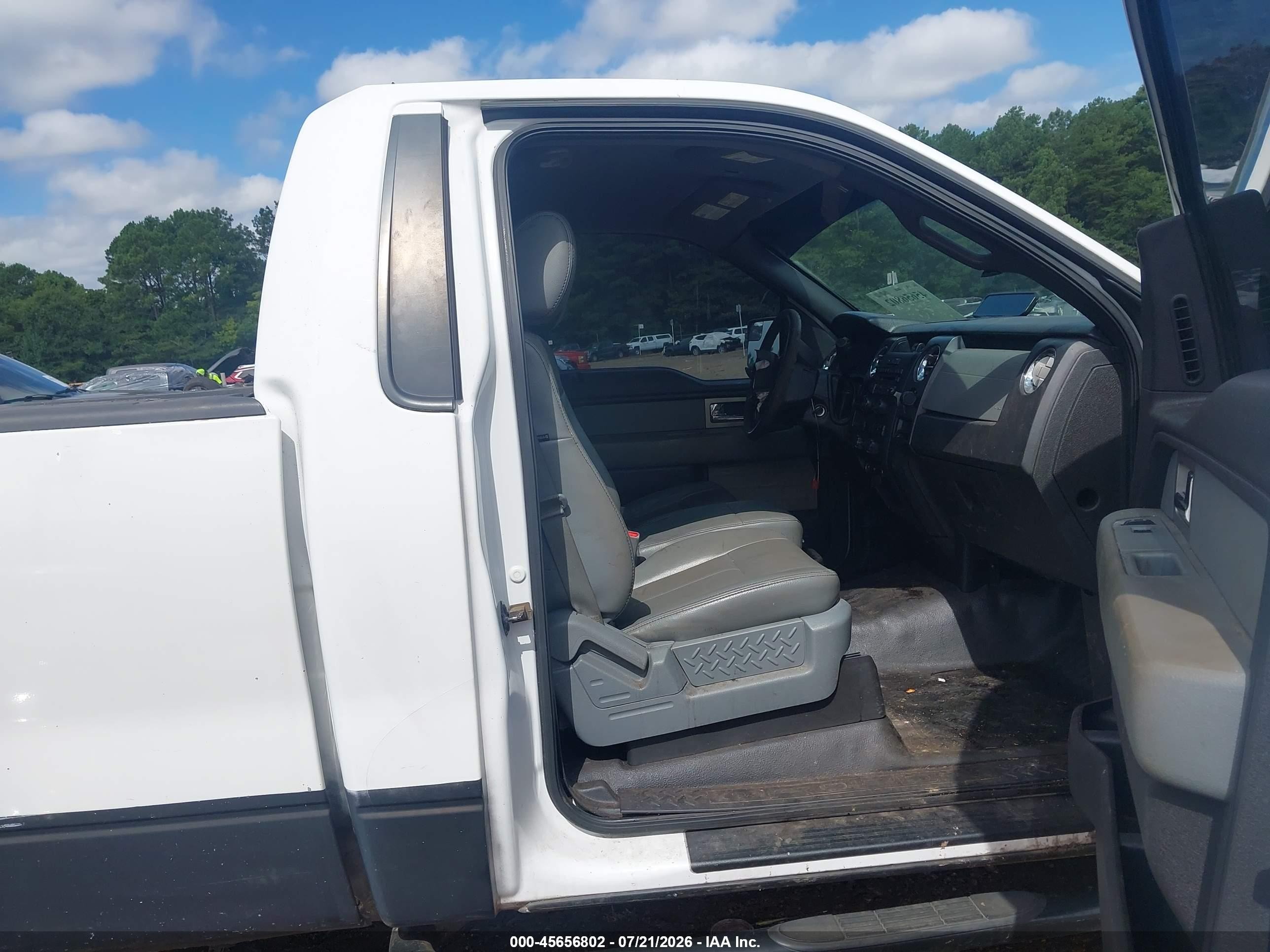 2011 Ford F-150 Xl White vin: 1FTMF1CM7BKD84046