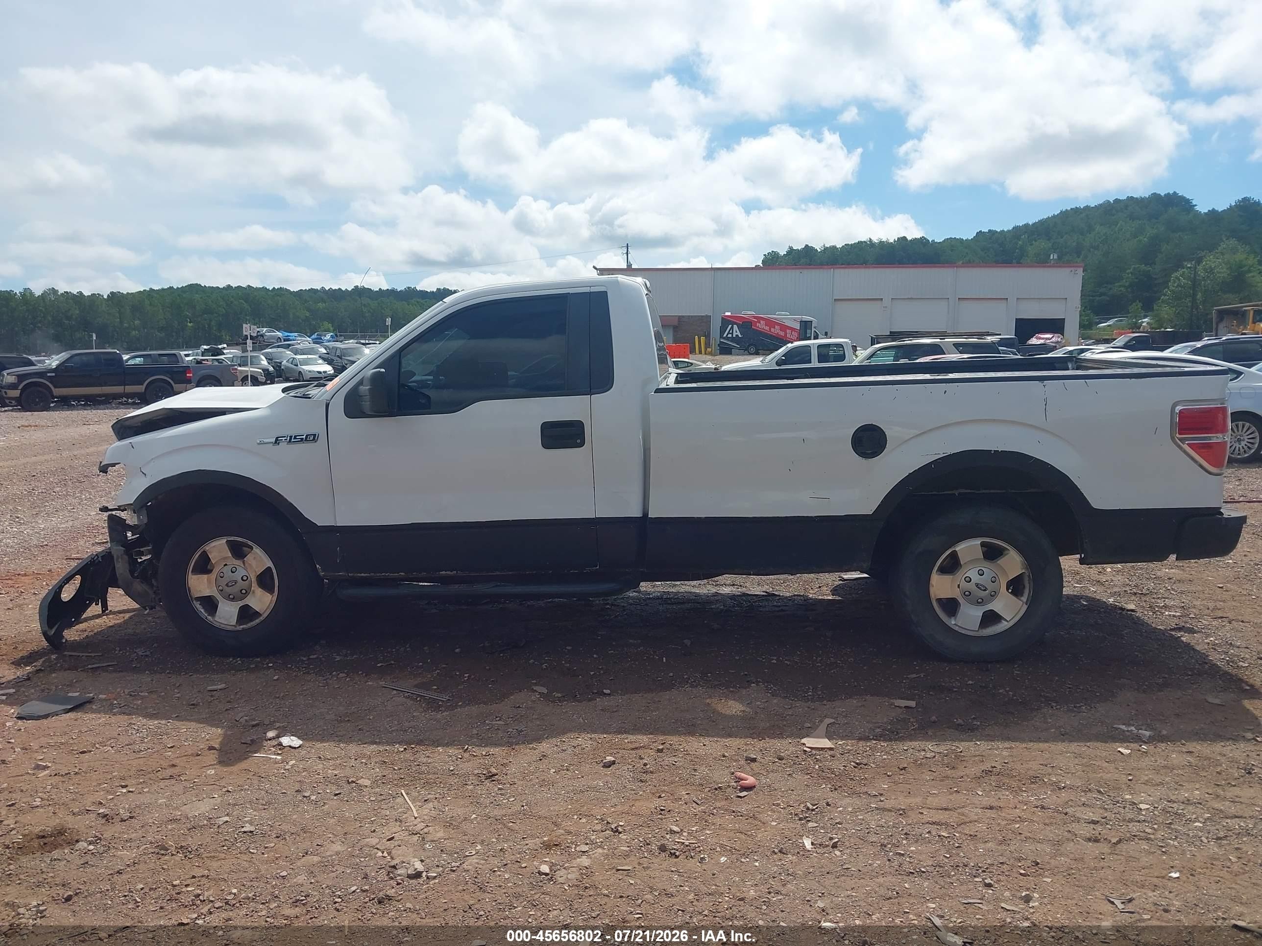 2011 Ford F-150 Xl White vin: 1FTMF1CM7BKD84046