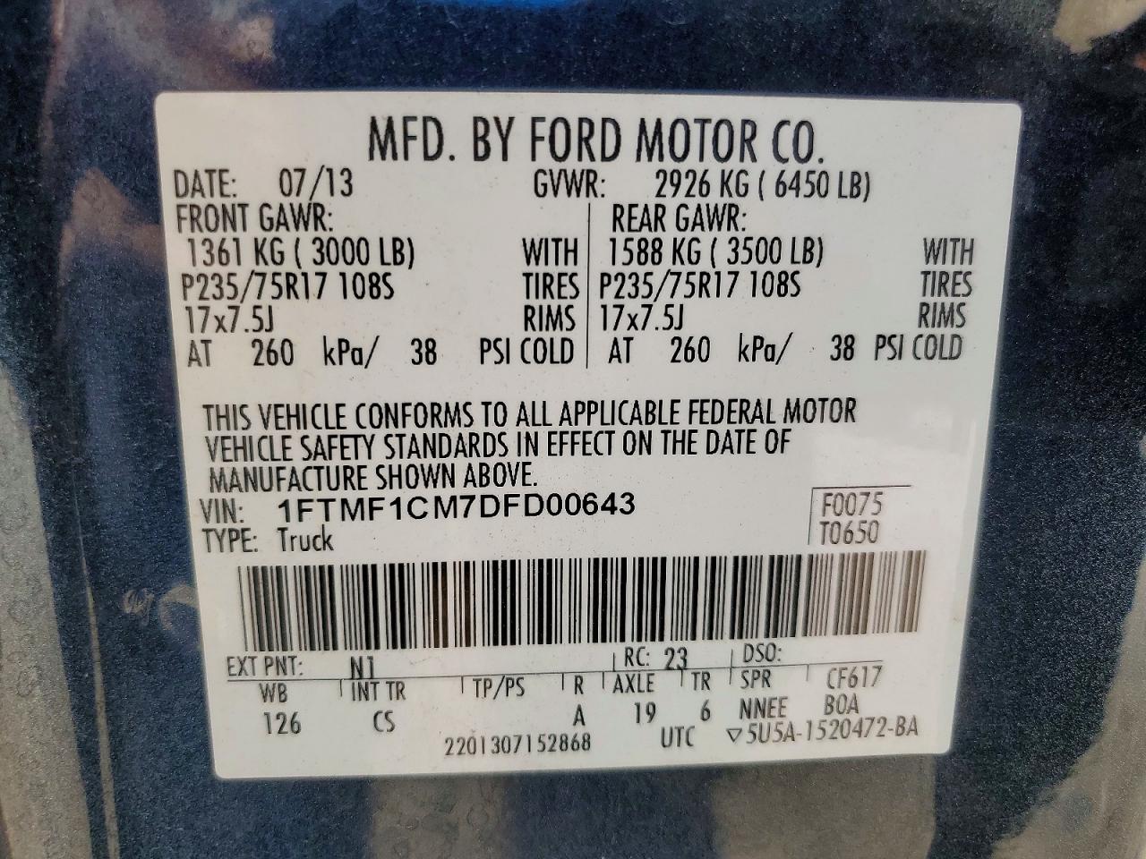 2013 Ford F150 Blue vin: 1FTMF1CM7DFD00643