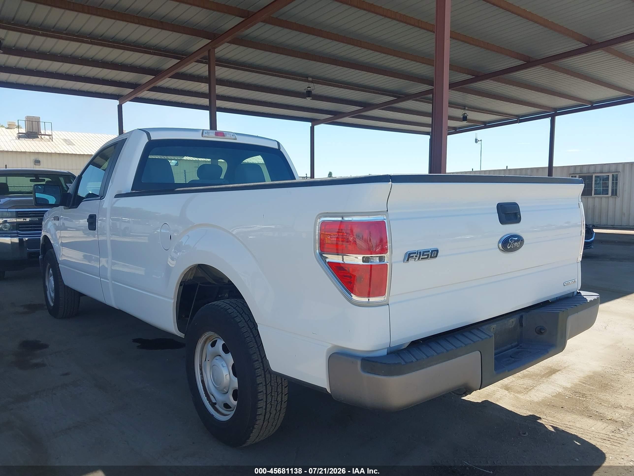 2013 Ford F-150 Xl Белый vin: 1FTMF1CM7DKE89706