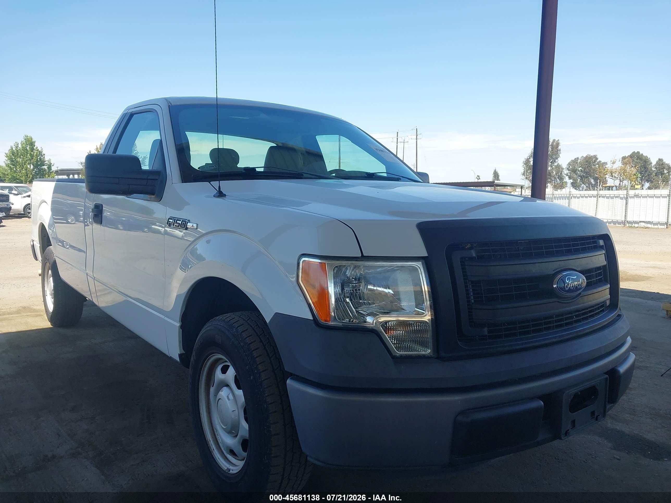 2013 Ford F-150 Xl White vin: 1FTMF1CM7DKE89706