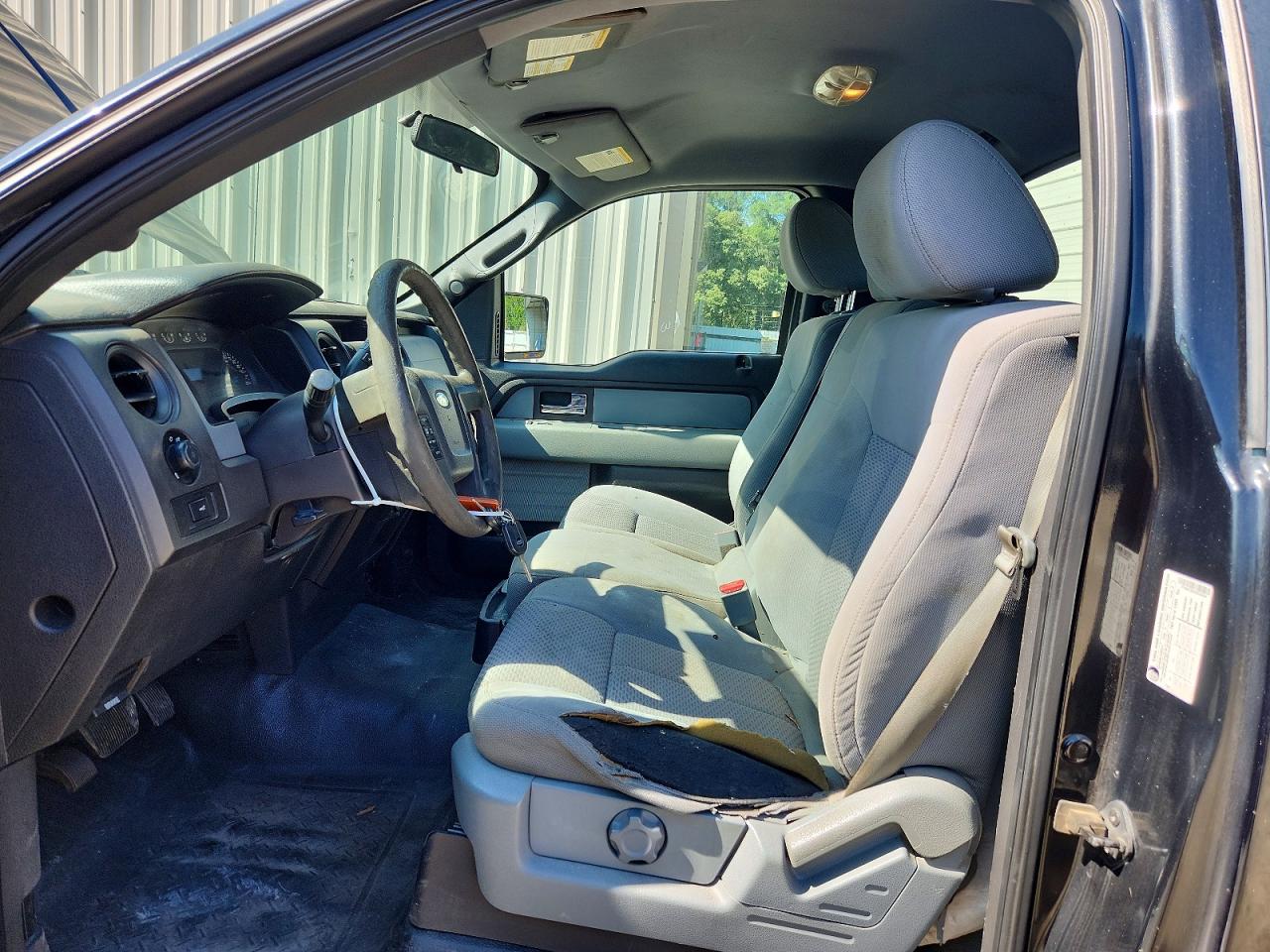 2014 Ford F150 Black vin: 1FTMF1CM7EFC28019