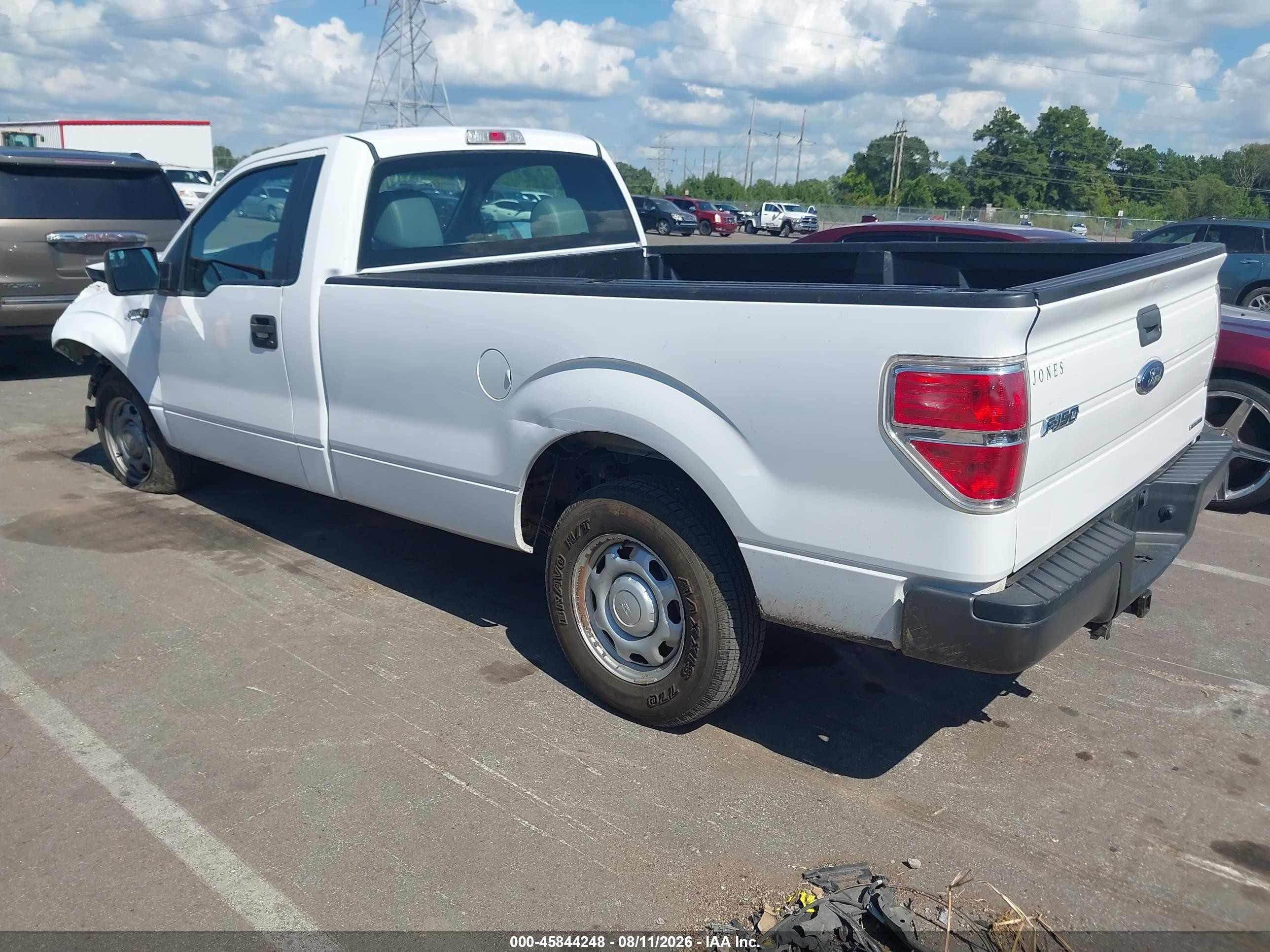 2014 Ford F-150 Xl White vin: 1FTMF1CM7EKF15805