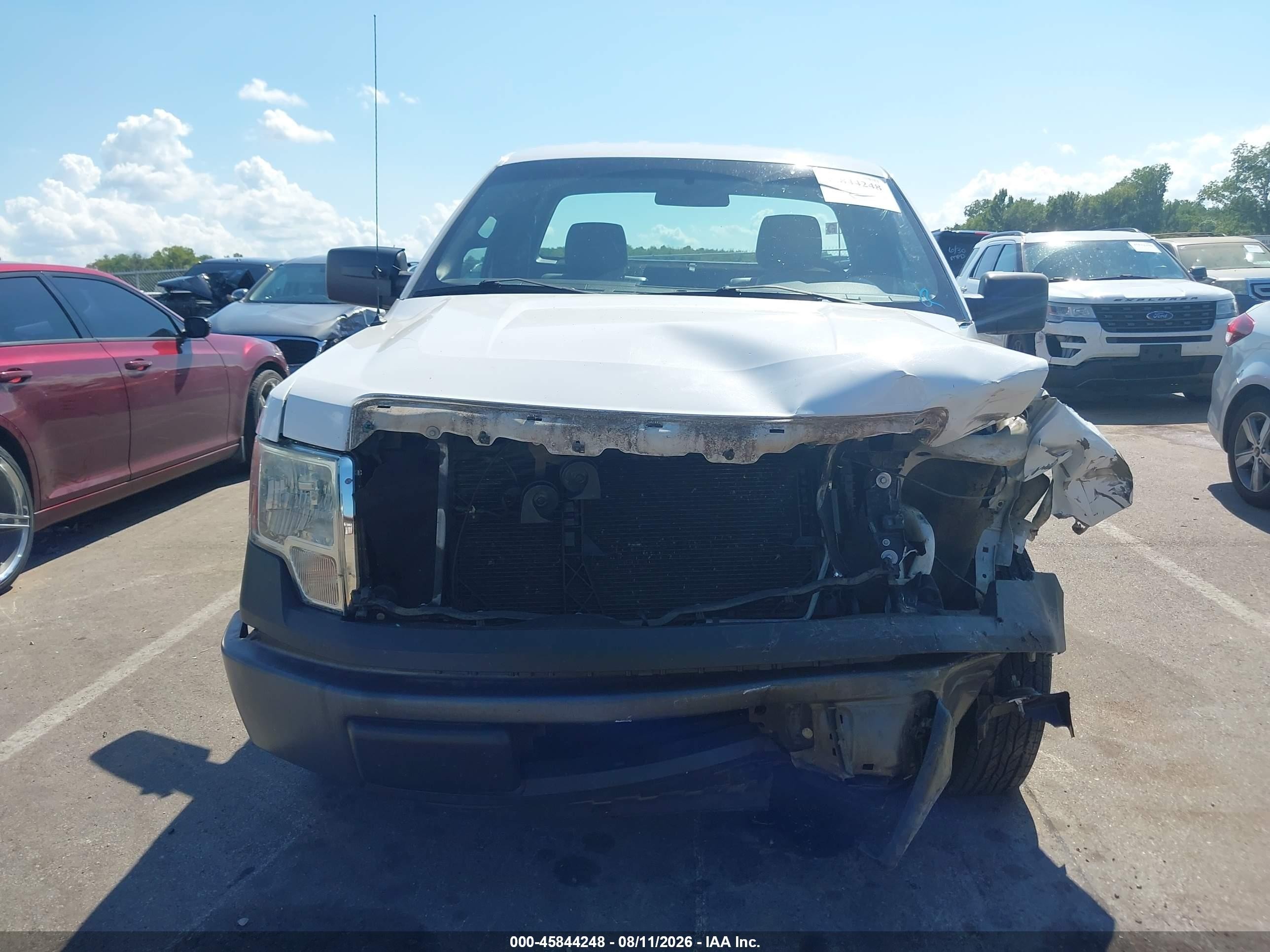 2014 Ford F-150 Xl White vin: 1FTMF1CM7EKF15805