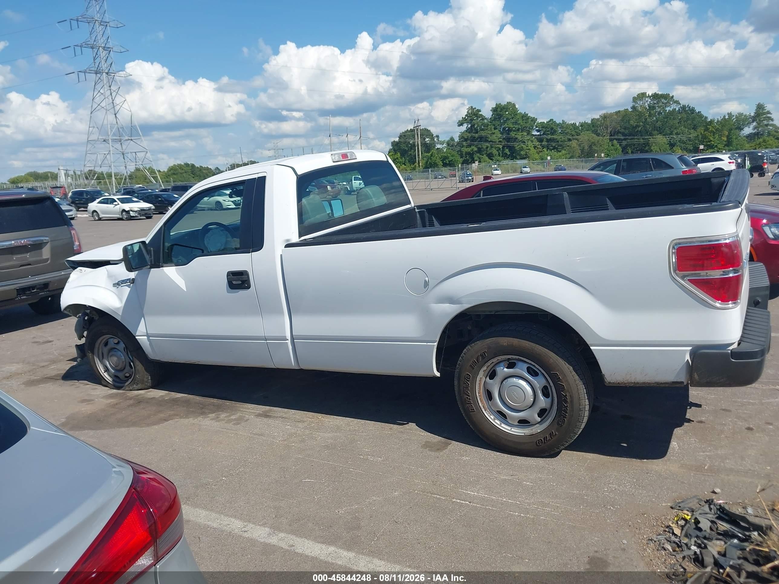 2014 Ford F-150 Xl White vin: 1FTMF1CM7EKF15805