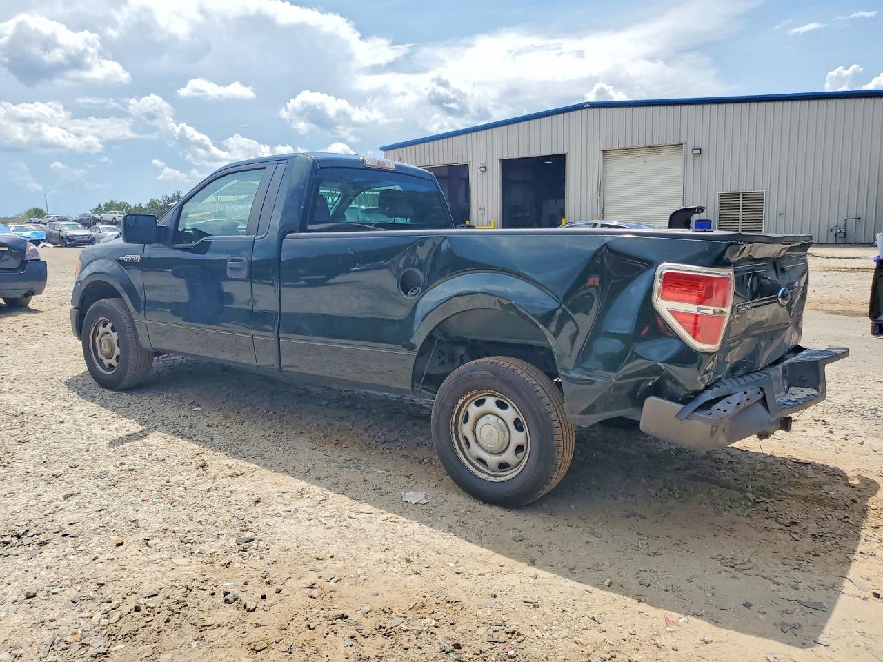 2014 Ford F150 Green vin: 1FTMF1CM7EKF27839