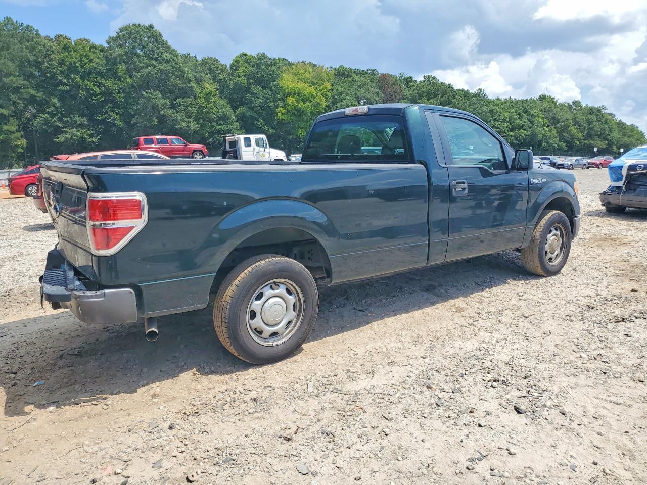 2014 Ford F150 Green vin: 1FTMF1CM7EKF27839