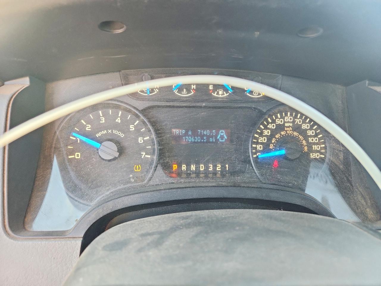 2014 Ford F150 White vin: 1FTMF1CM7EKG24264