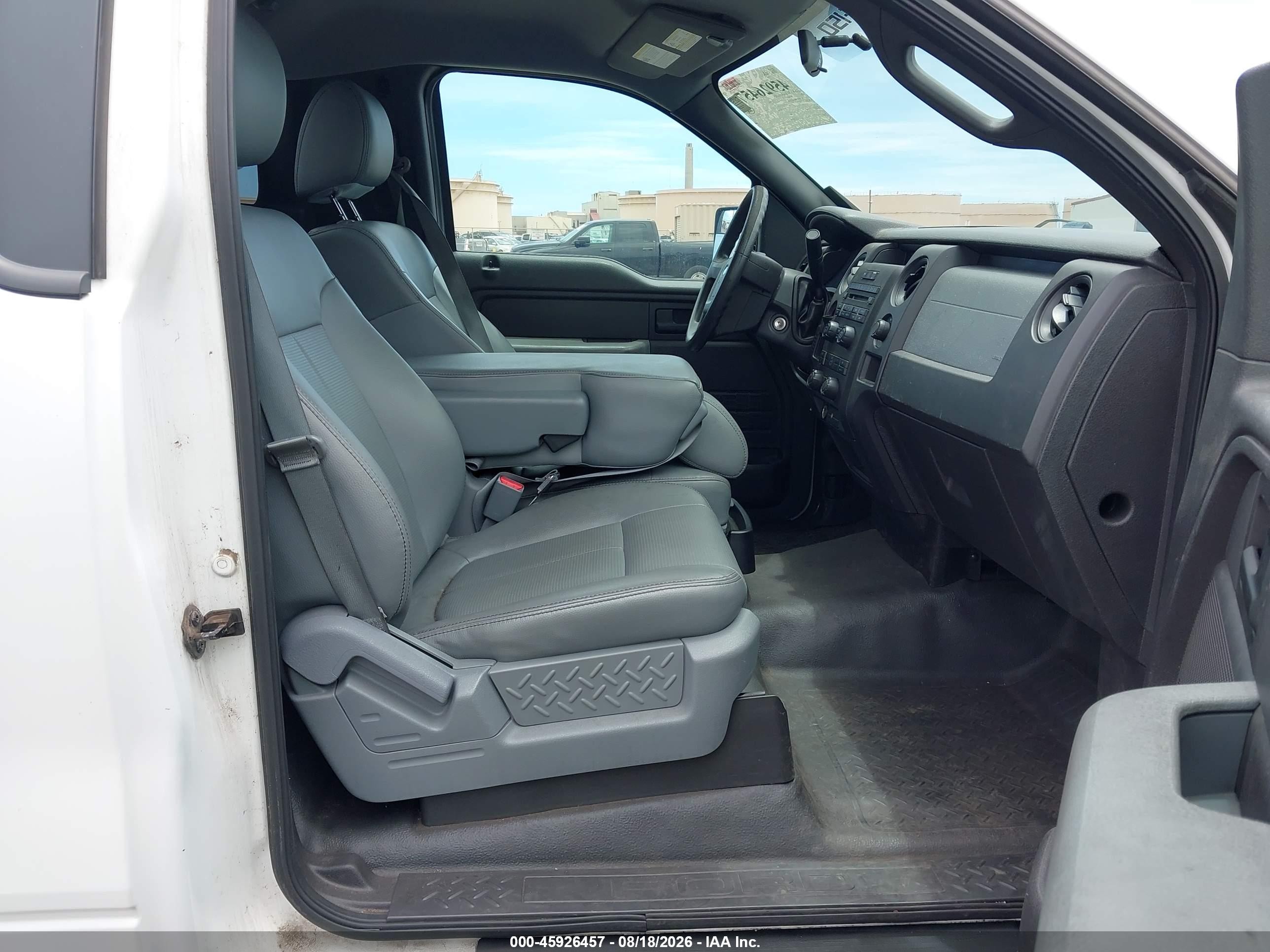 2011 Ford F-150 Xl White vin: 1FTMF1CM8BKD32134