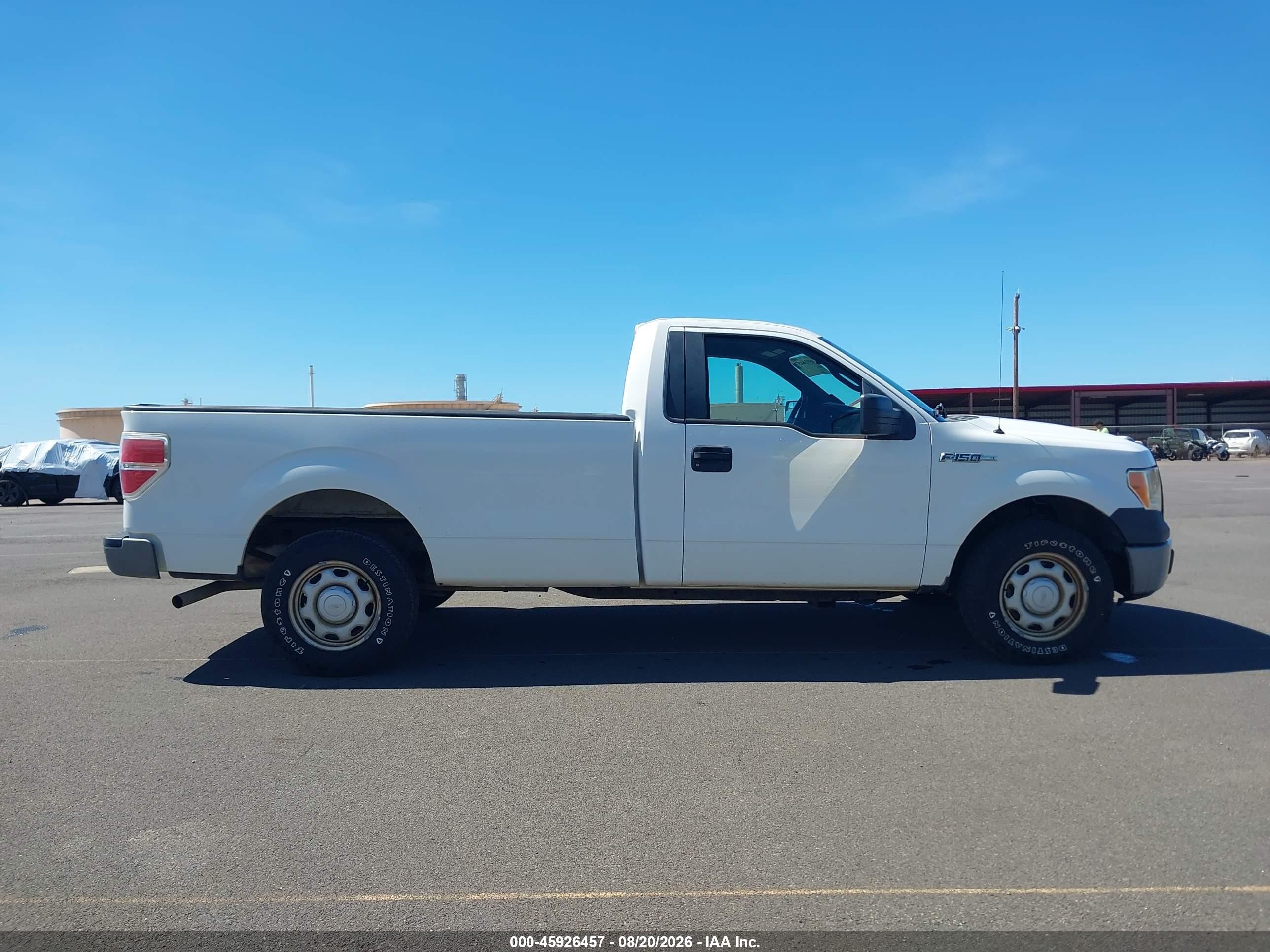 2011 Ford F-150 Xl White vin: 1FTMF1CM8BKD32134