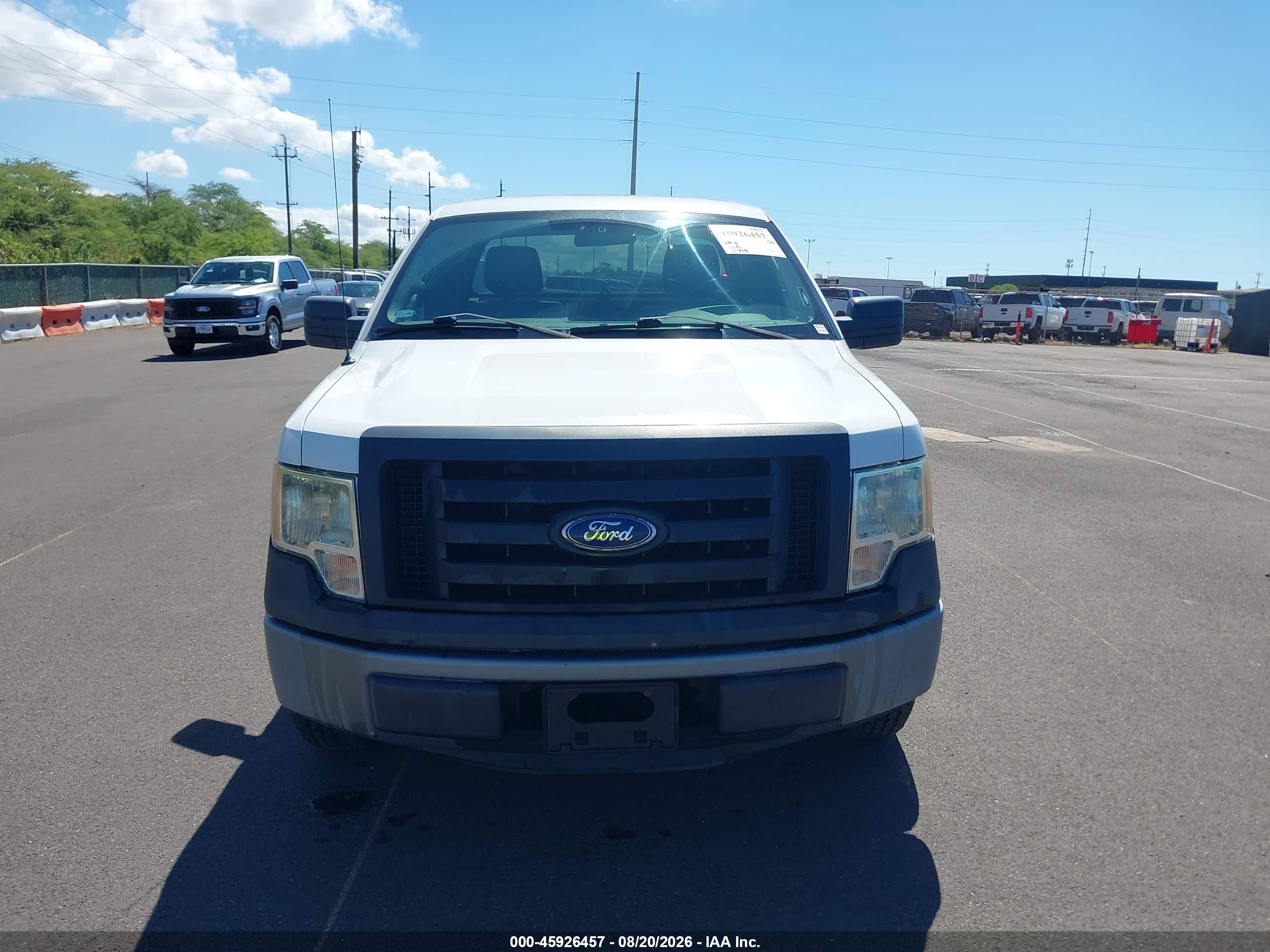 2011 Ford F-150 Xl White vin: 1FTMF1CM8BKD32134