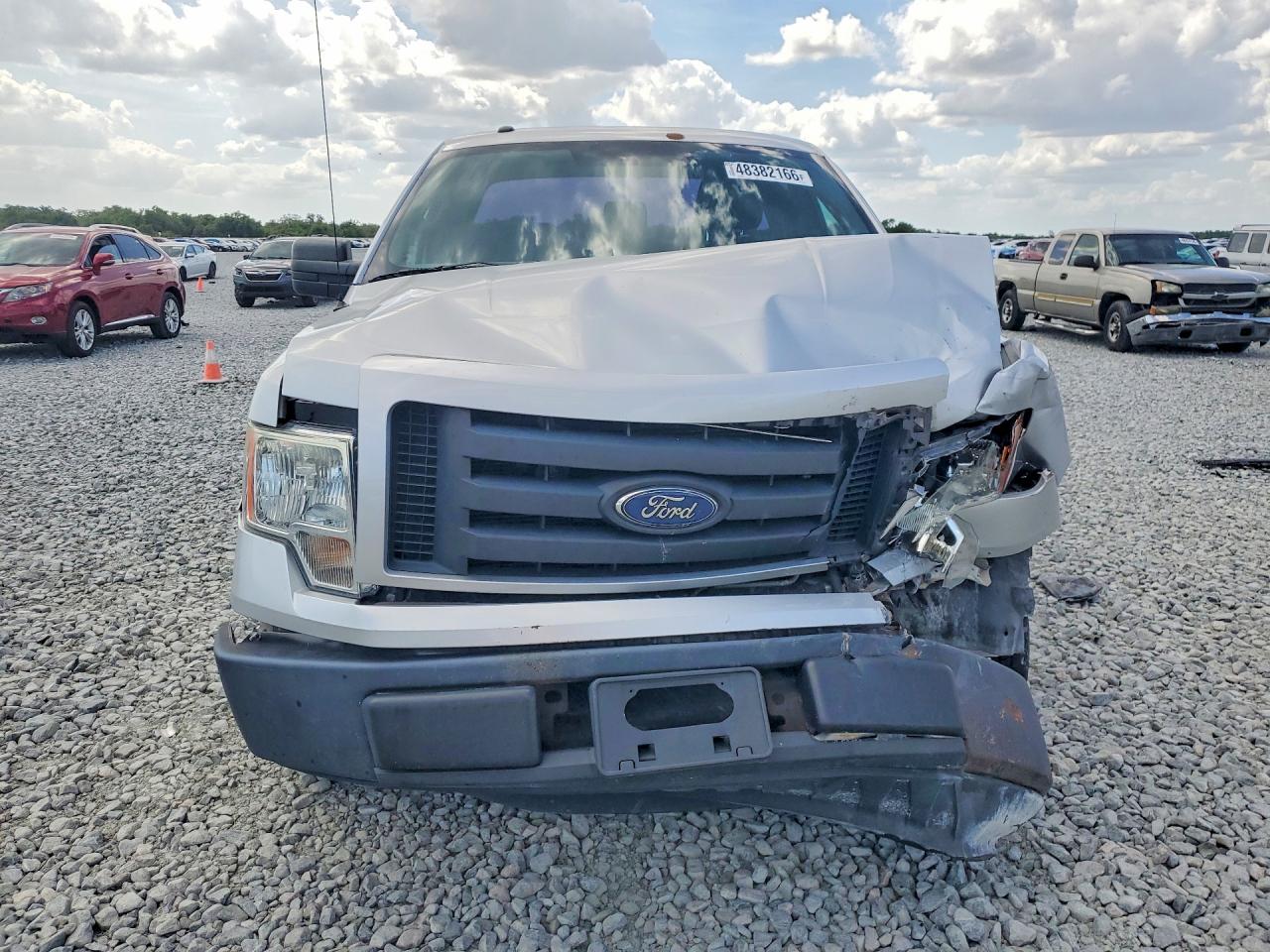 2012 Ford F150 Серебряный vin: 1FTMF1CM8CKD12855