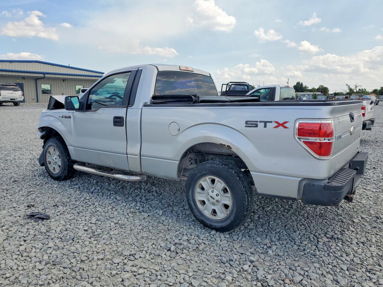 2012 Ford F150 Серебряный vin: 1FTMF1CM8CKD12855