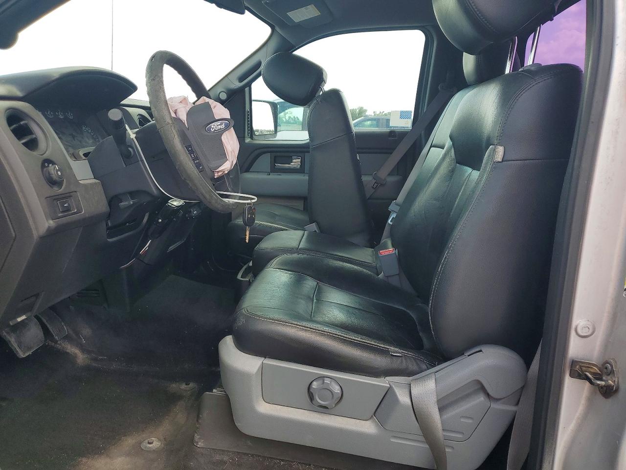 2012 Ford F150 Серебряный vin: 1FTMF1CM8CKD12855