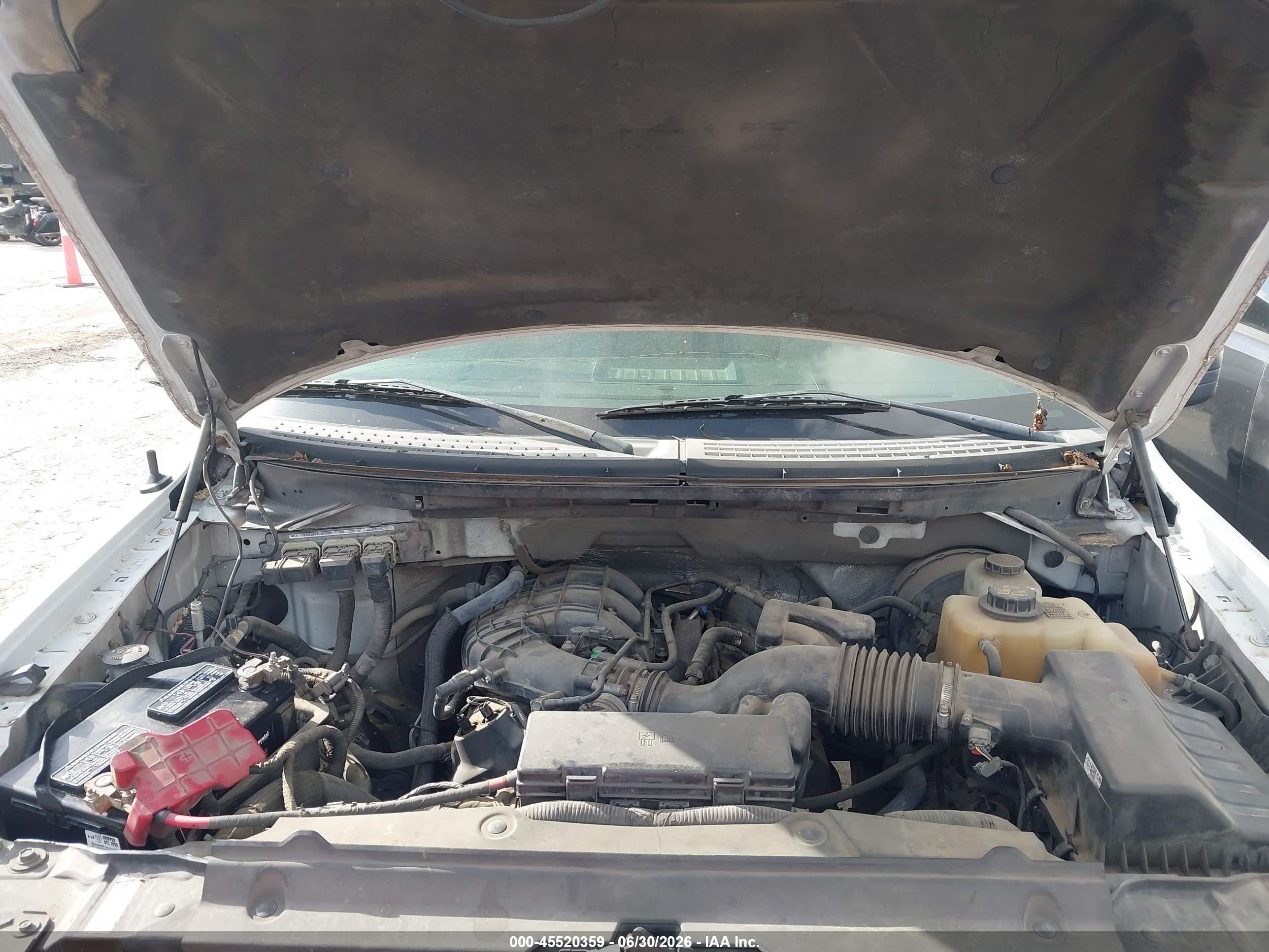 2012 Ford F-150 Xl Белый vin: 1FTMF1CM8CKD58637