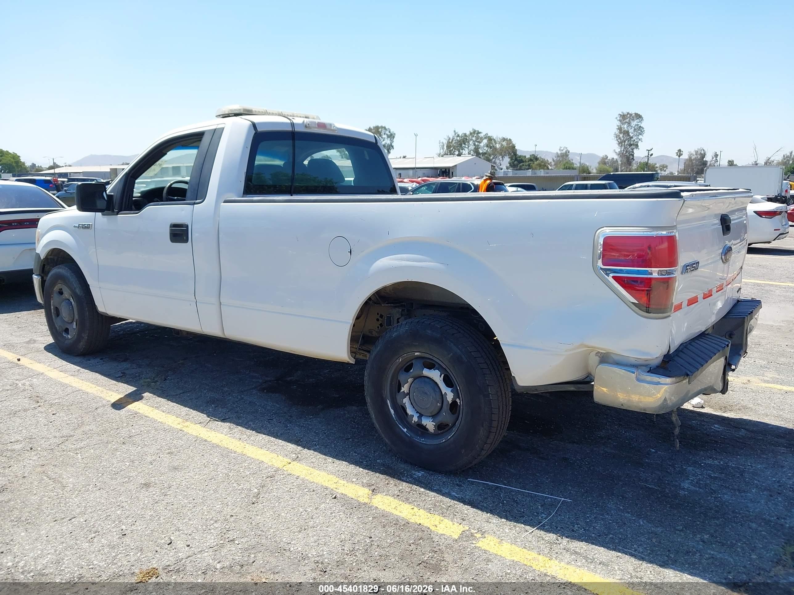 2012 Ford F-150 Xl White vin: 1FTMF1CM8CKD88625
