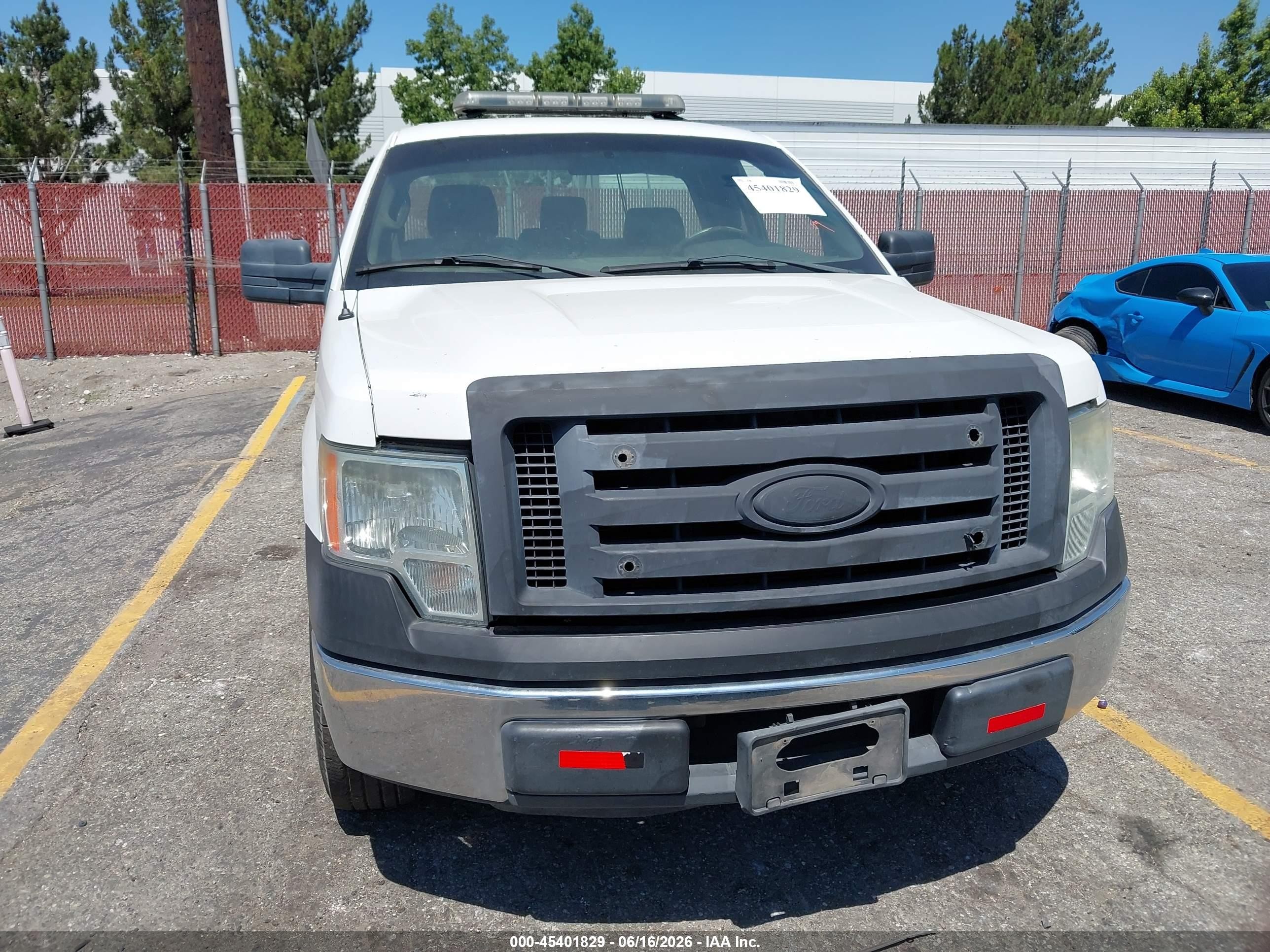 2012 Ford F-150 Xl White vin: 1FTMF1CM8CKD88625
