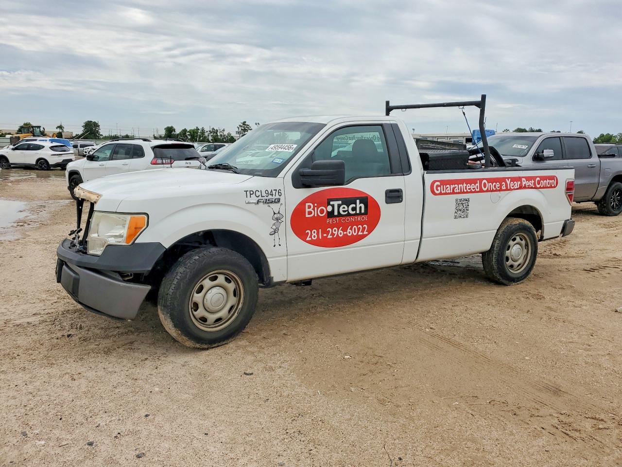 2012 Ford F150 Белый vin: 1FTMF1CM8CKE39525