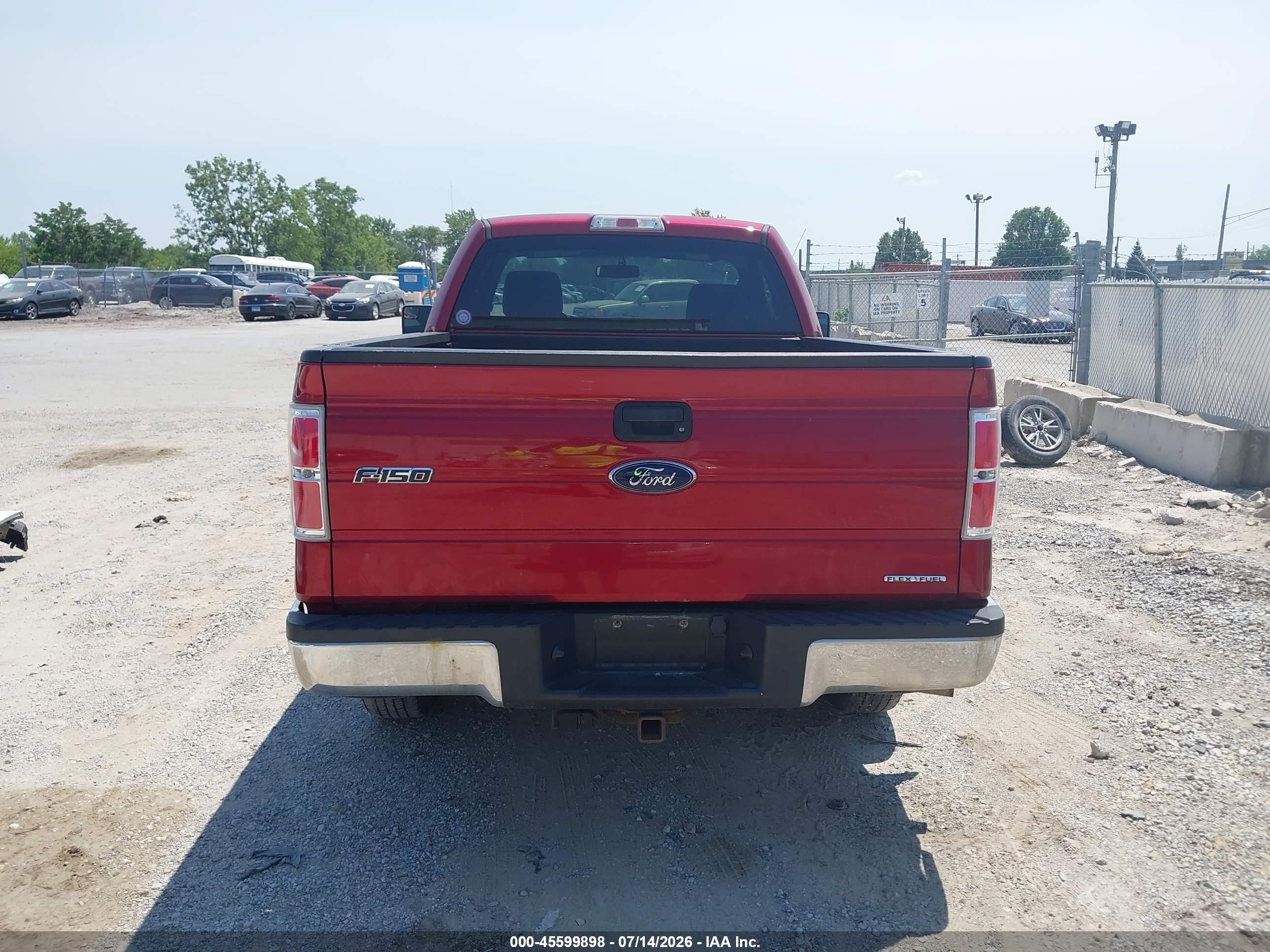 2013 Ford F-150 Xlt Maroon vin: 1FTMF1CM8DFD54131