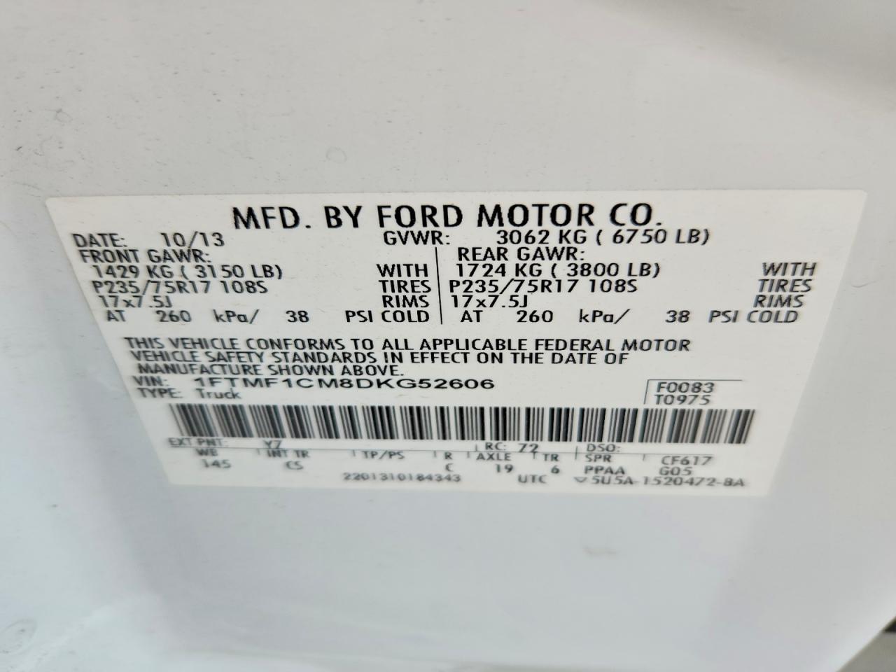 2013 Ford F150 White vin: 1FTMF1CM8DKG52606
