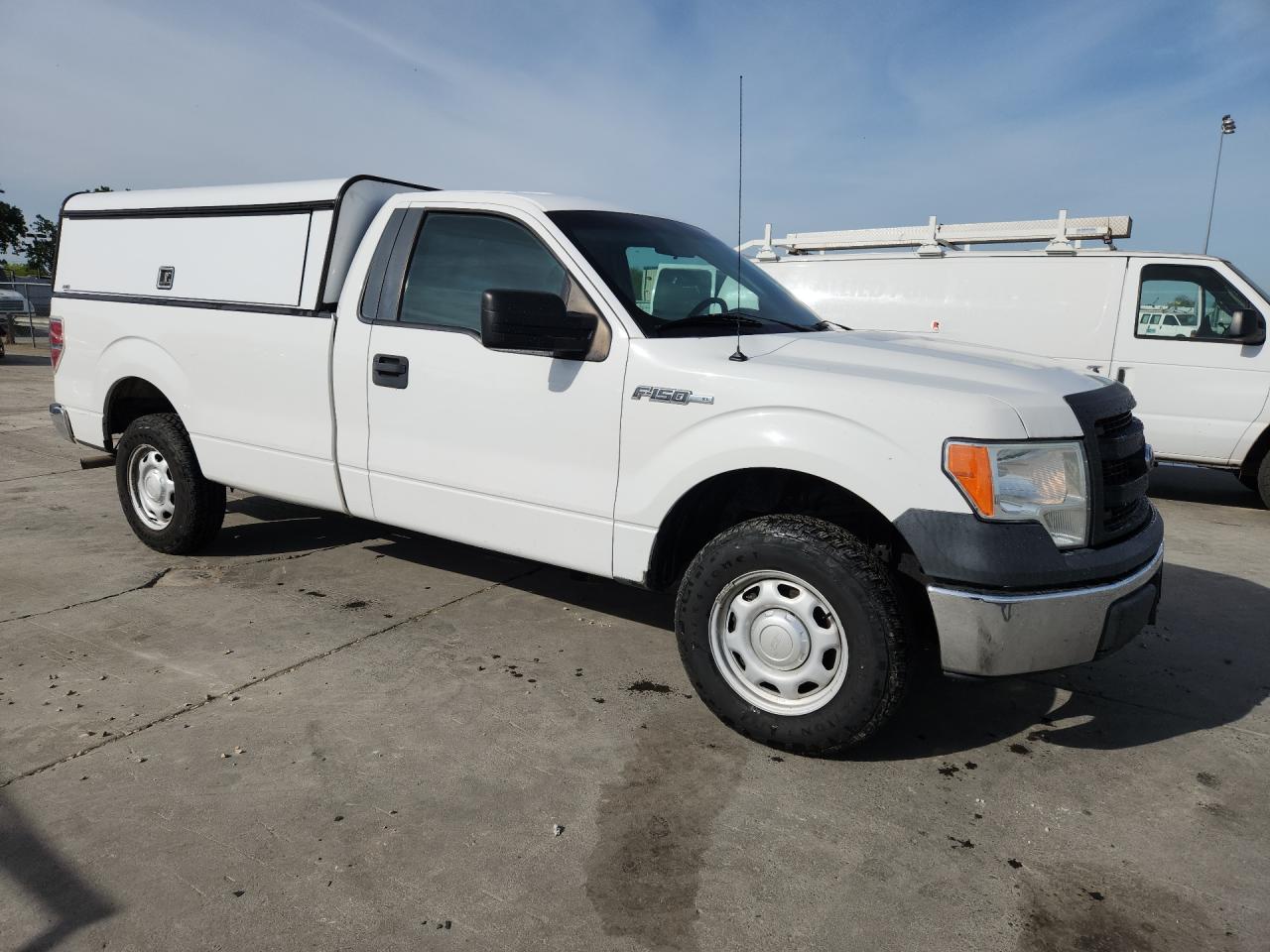 2013 Ford F150 White vin: 1FTMF1CM8DKG52606 Damage: Aftermarket Accessory, Aftermarket, Acceptable