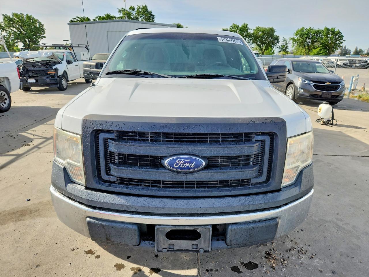 2013 Ford F150 White vin: 1FTMF1CM8DKG52606