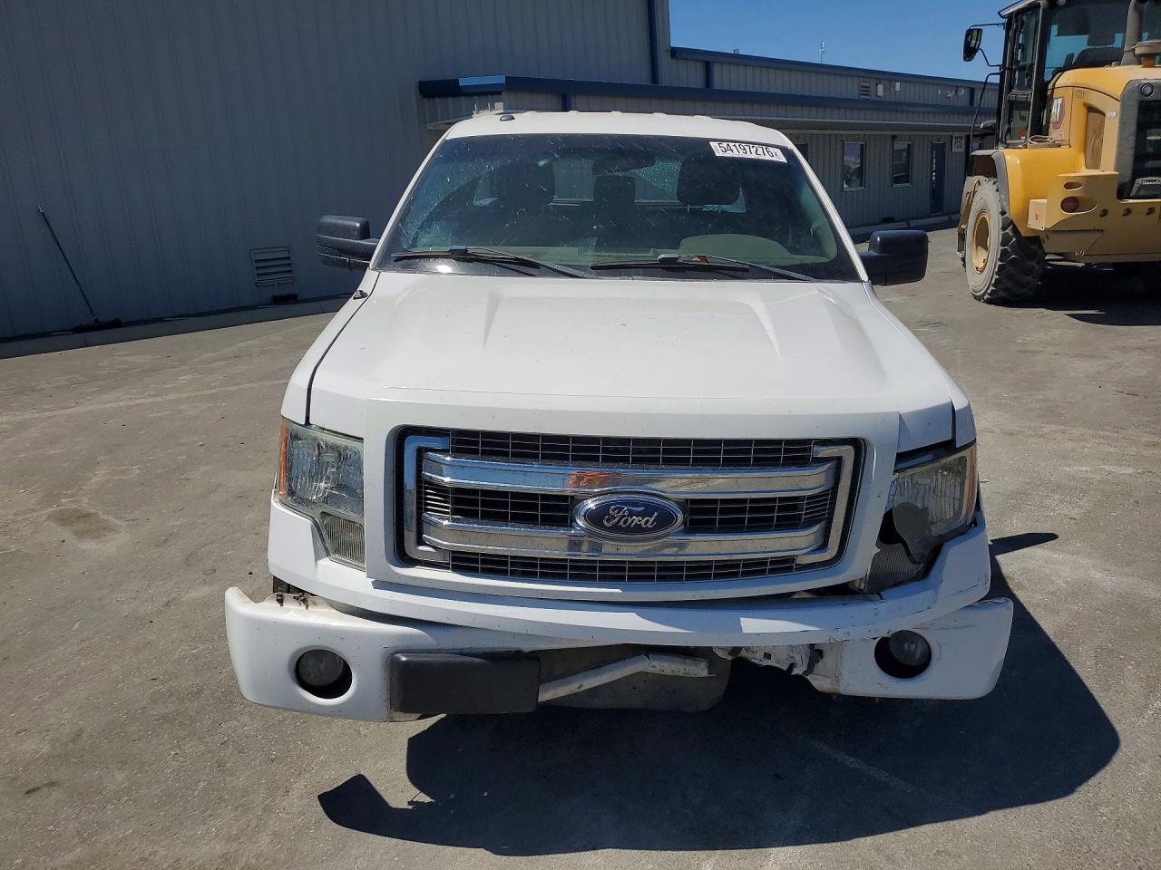 2014 Ford F150 White vin: 1FTMF1CM8EKE09539