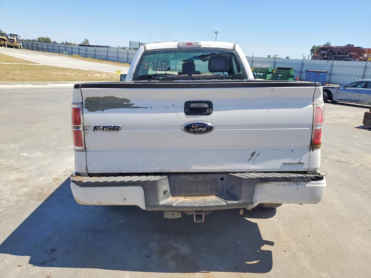 2014 Ford F150 White vin: 1FTMF1CM8EKE09539