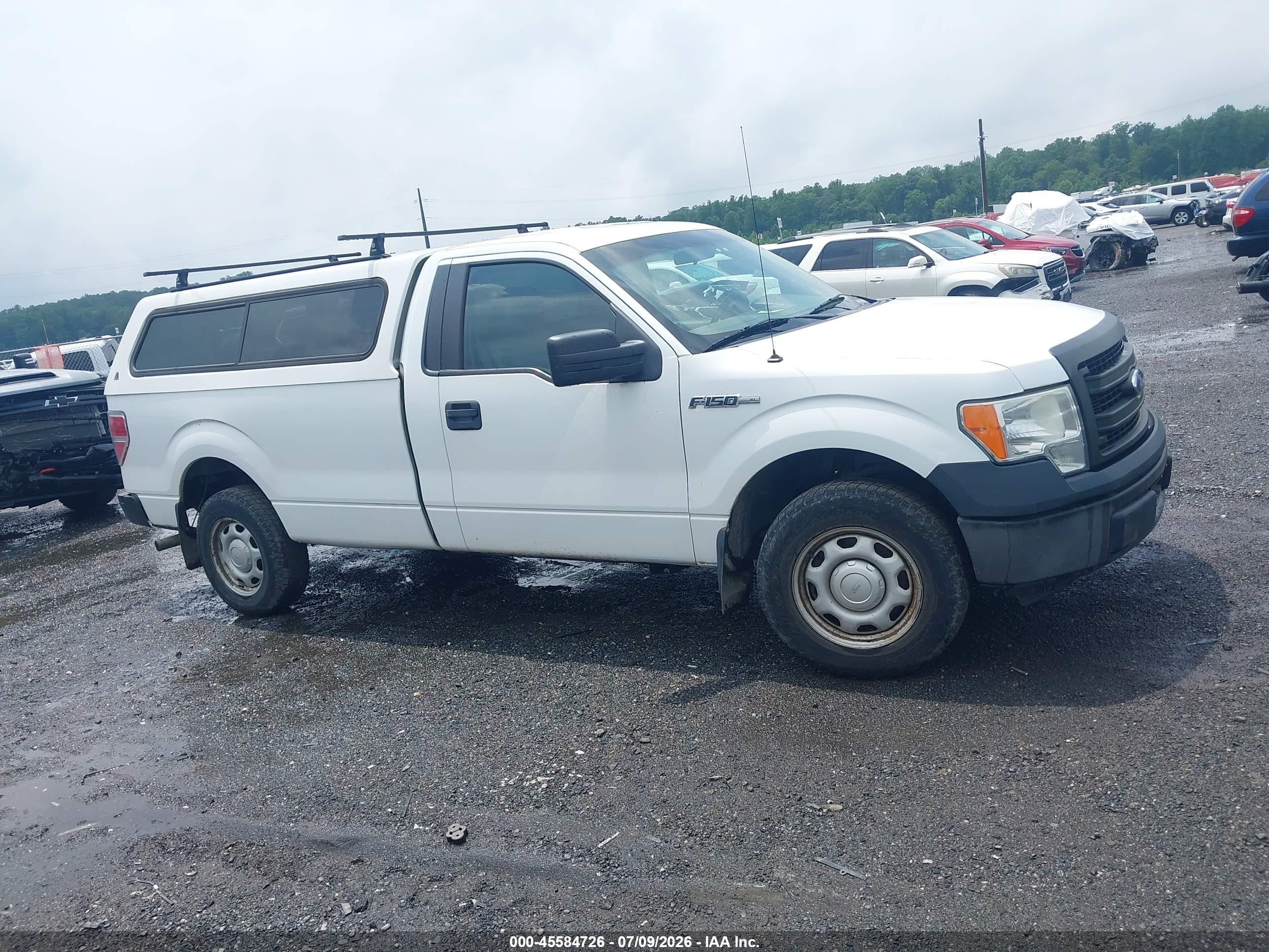2014 Ford F-150 Xl White vin: 1FTMF1CM8EKF10130